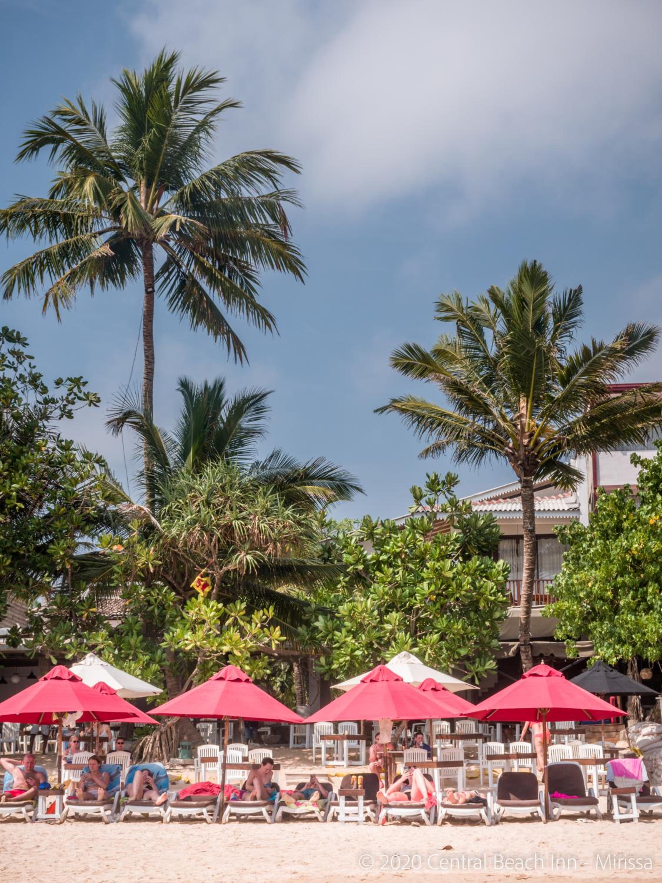 Central Beach Inn