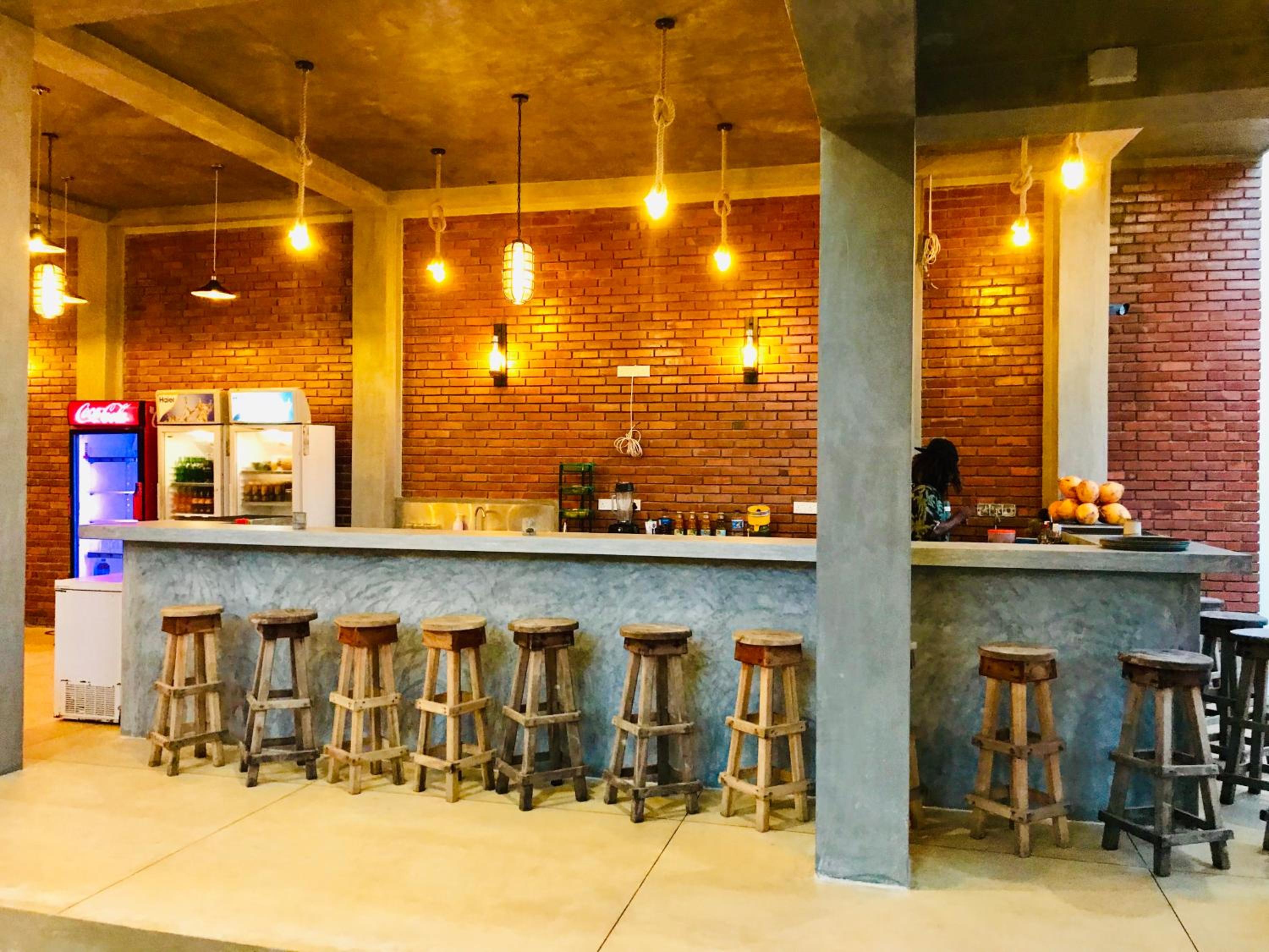 Central Beach Inn