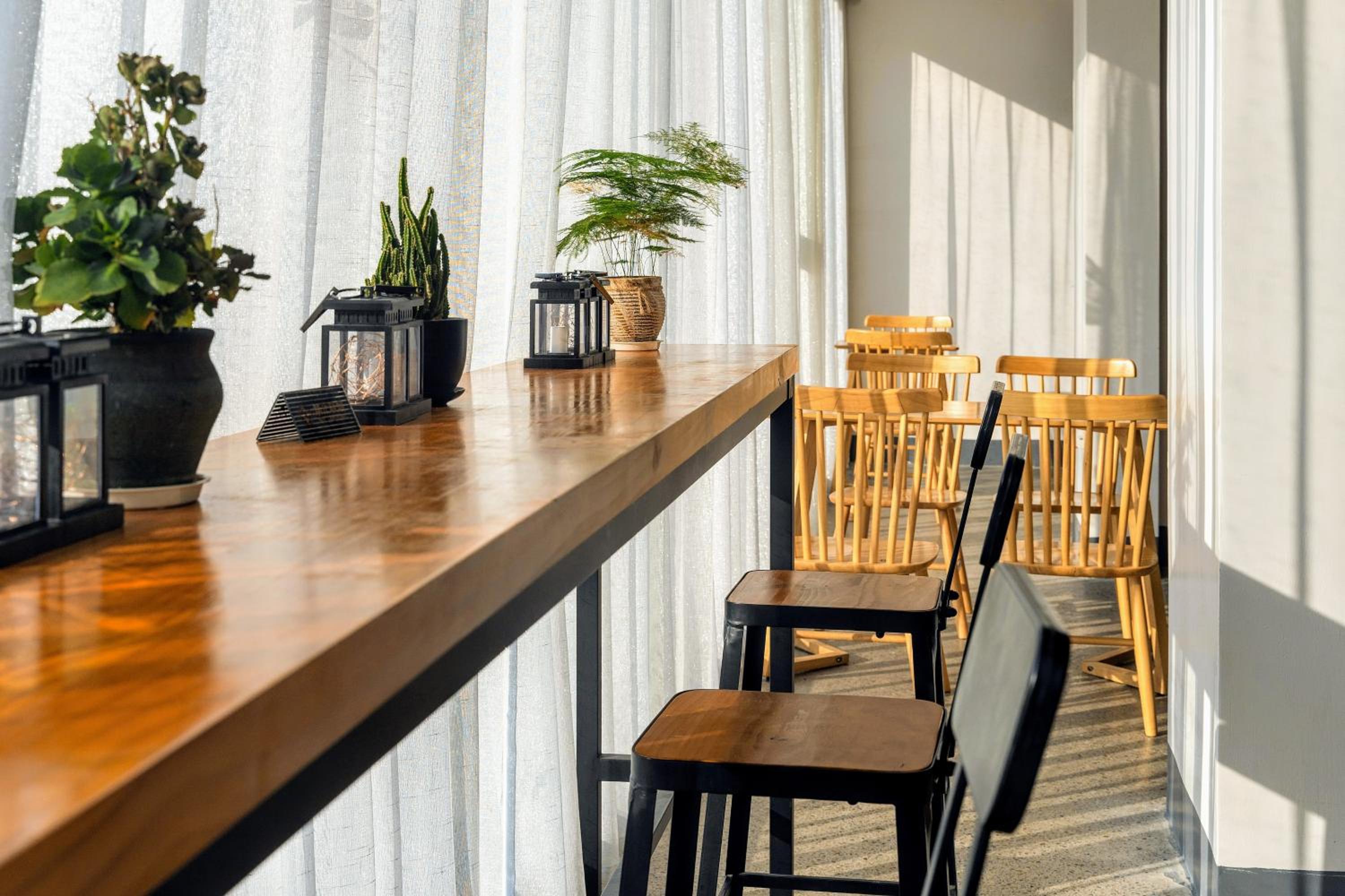 Whispering Mountains Boutique Hotel