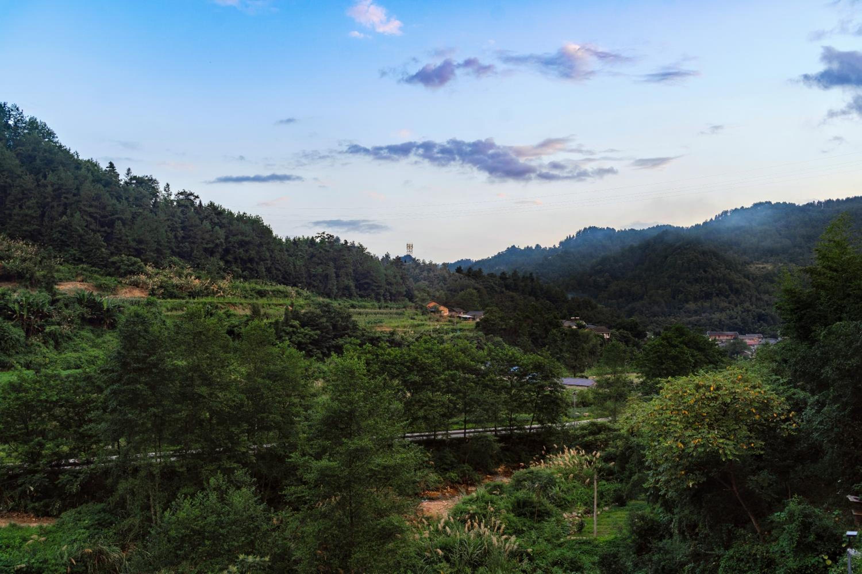 Whispering Mountains Boutique Hotel