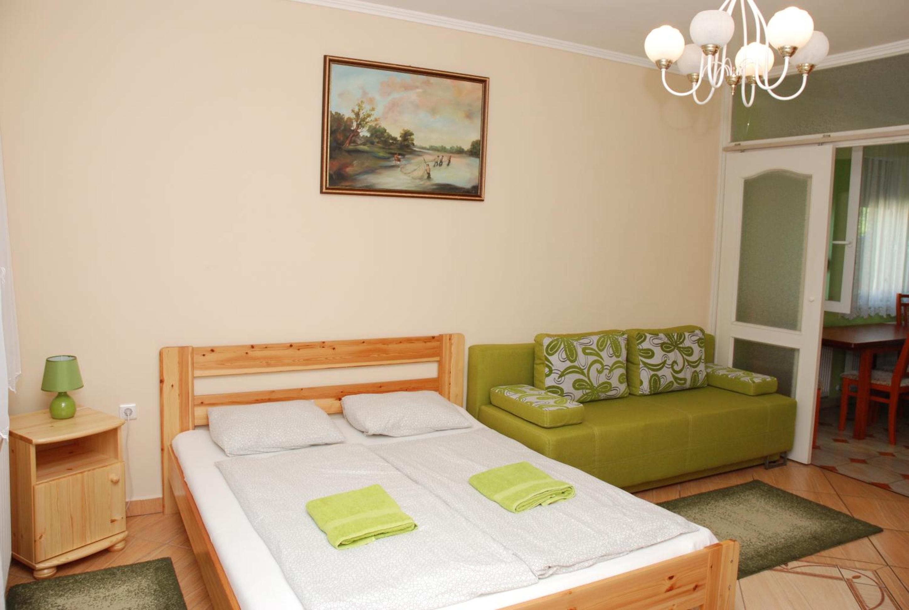 Zöldike Vendégház view 2