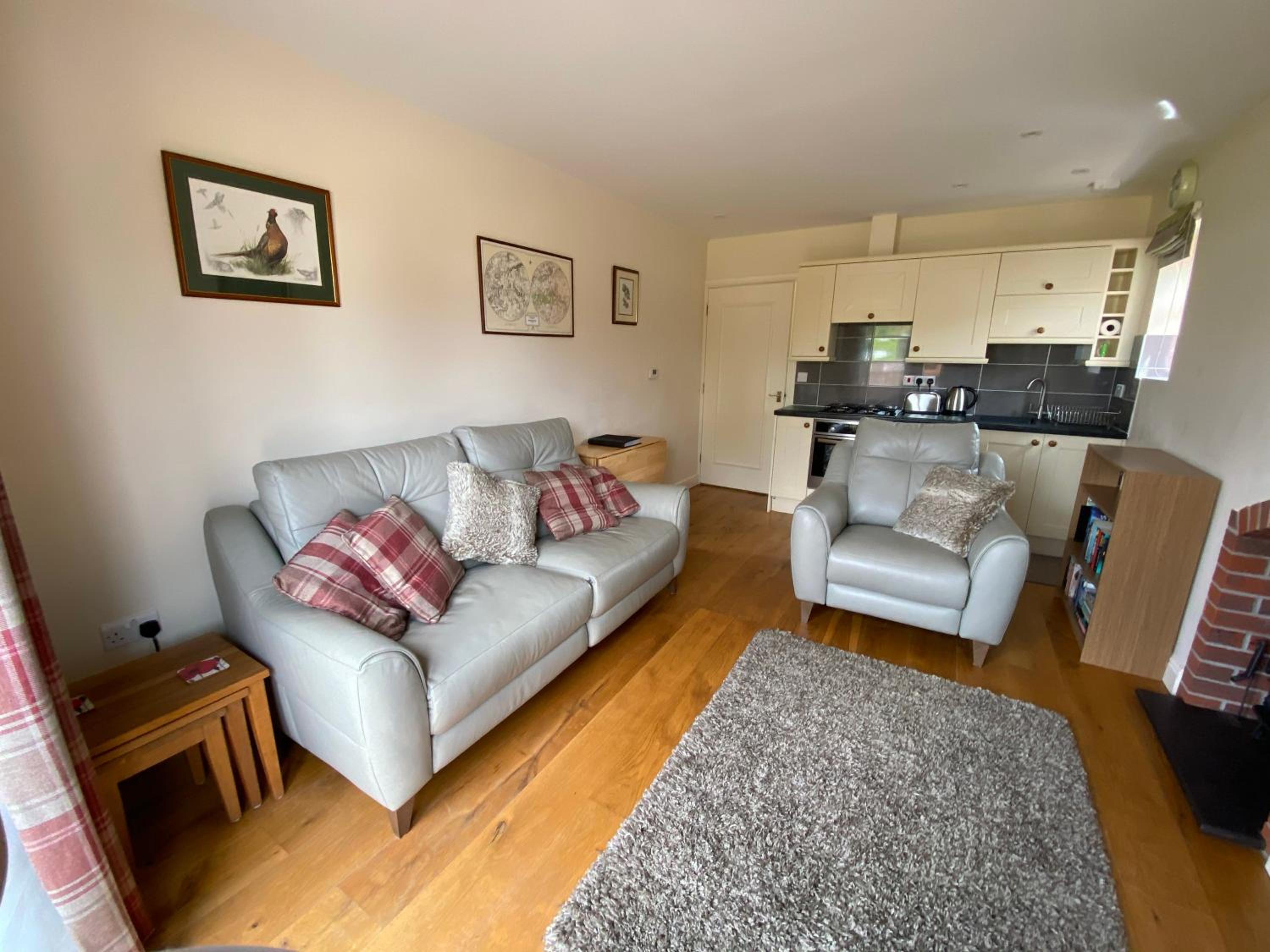 Warminster Vacations - The Oaks - Property Image 12
