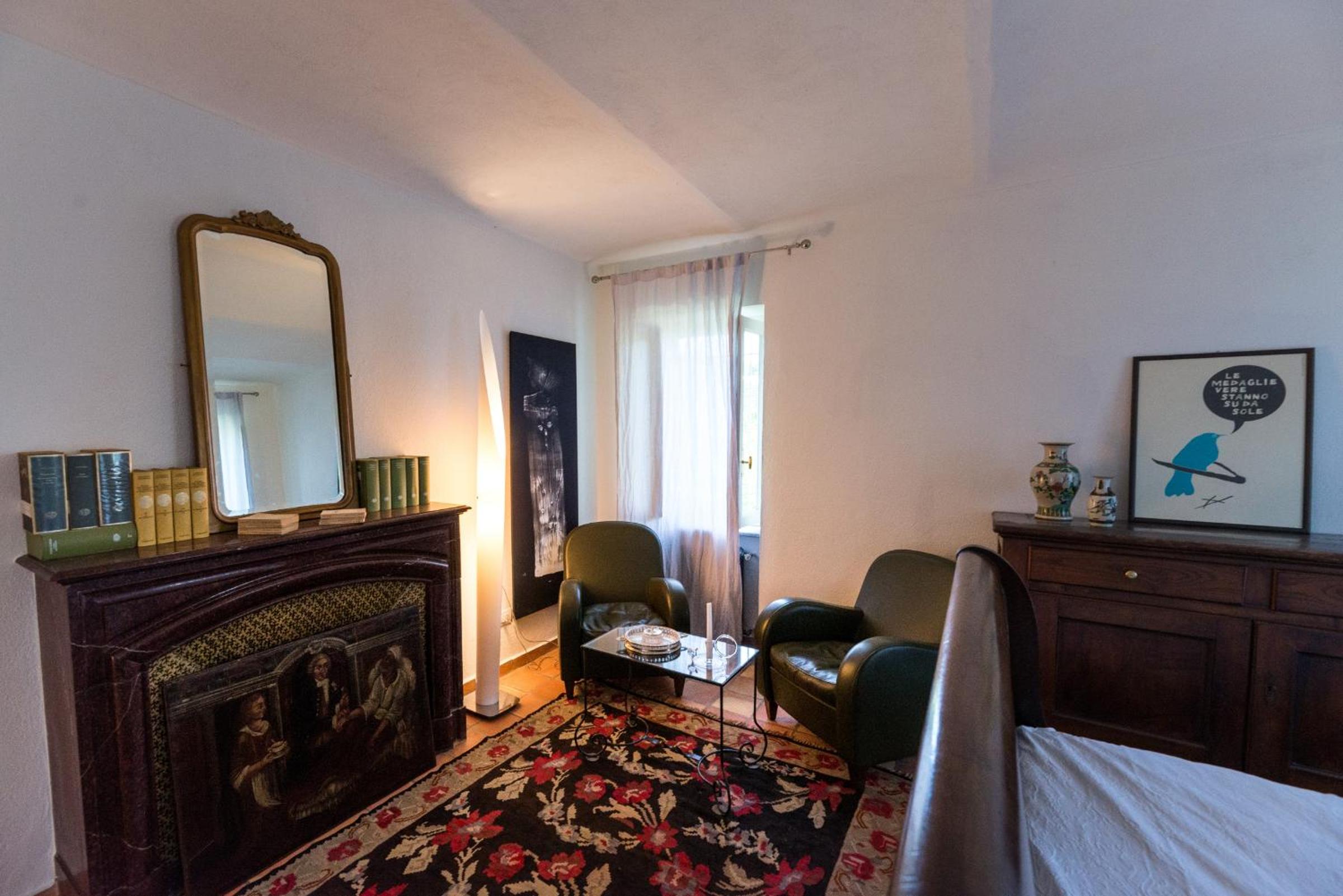 Casa Silvana en Alba — hotel room