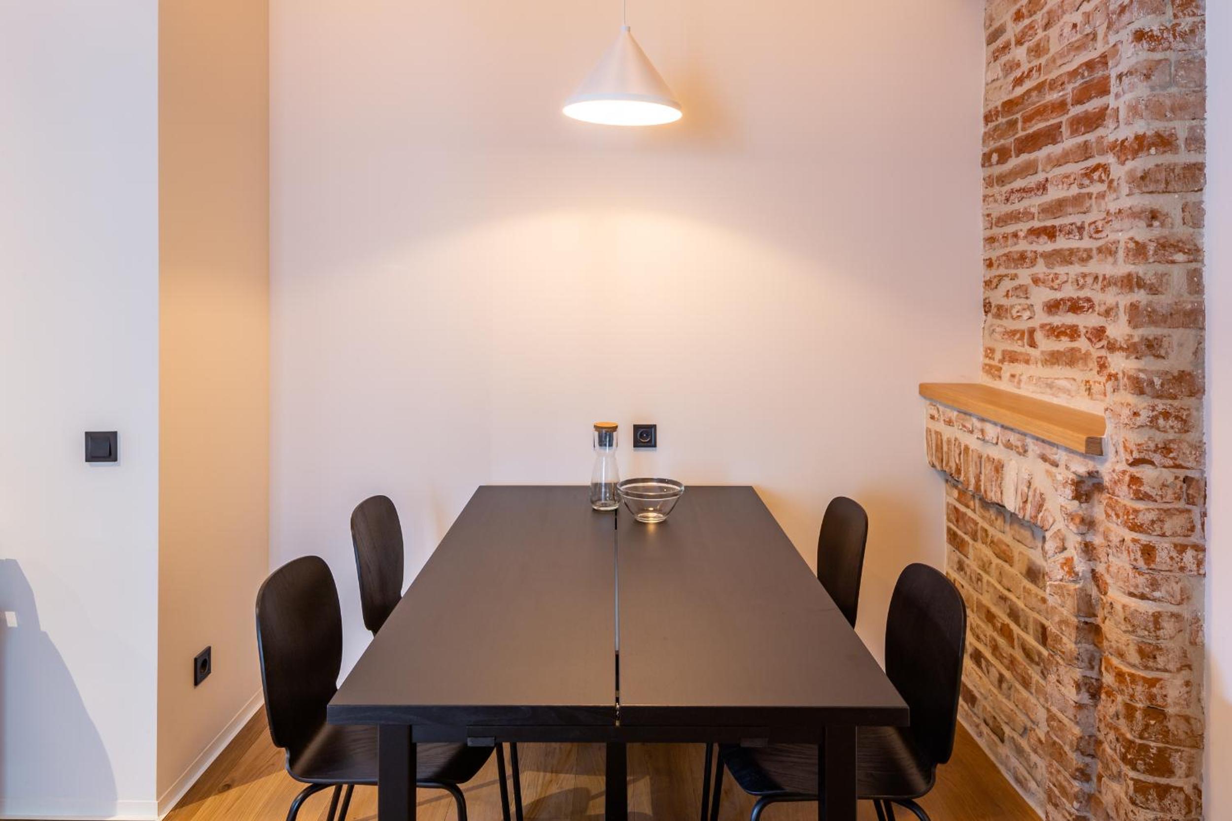 OnLviv Apartments Rynok Square 18 Two view 5