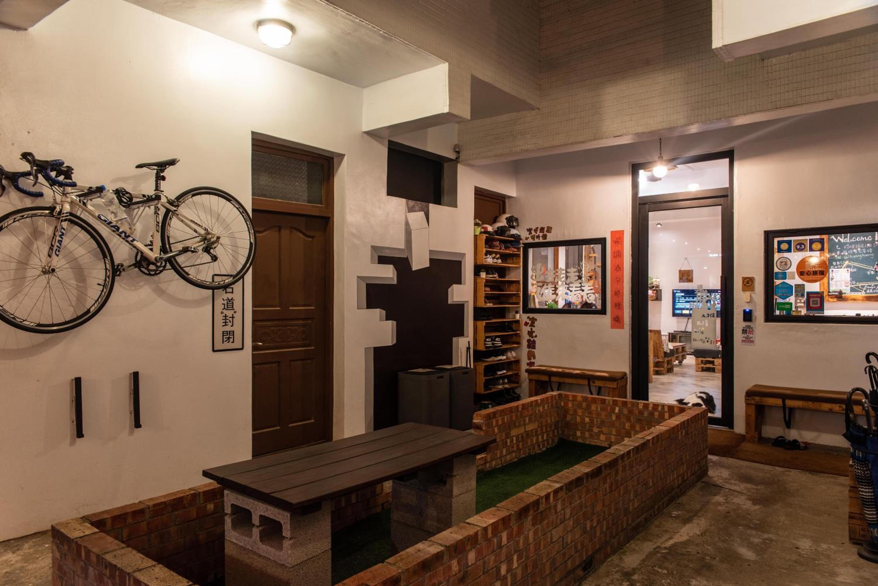 框框背包客棧 Kuang Kuang Hostel