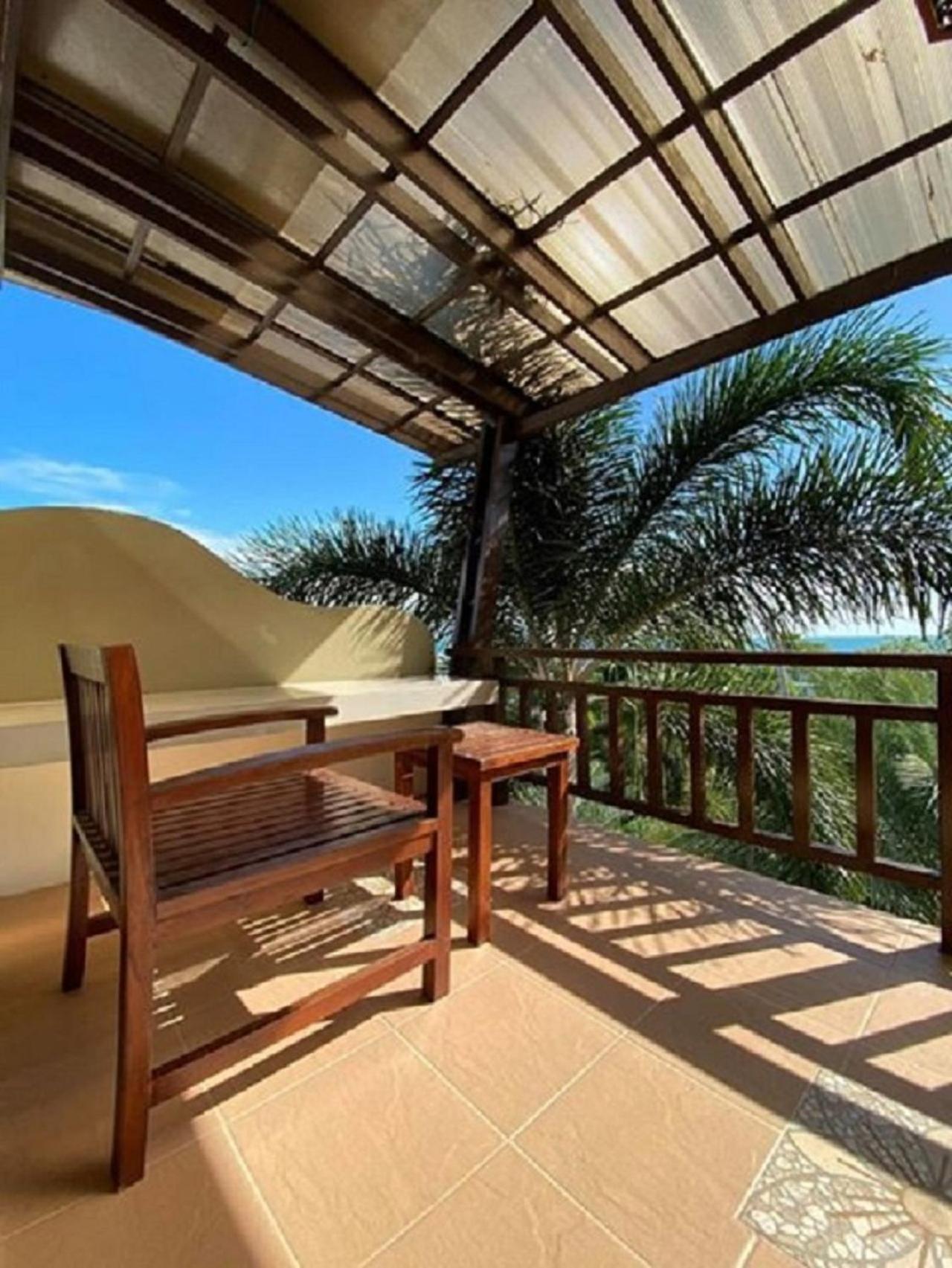 Sunset Beach Villas