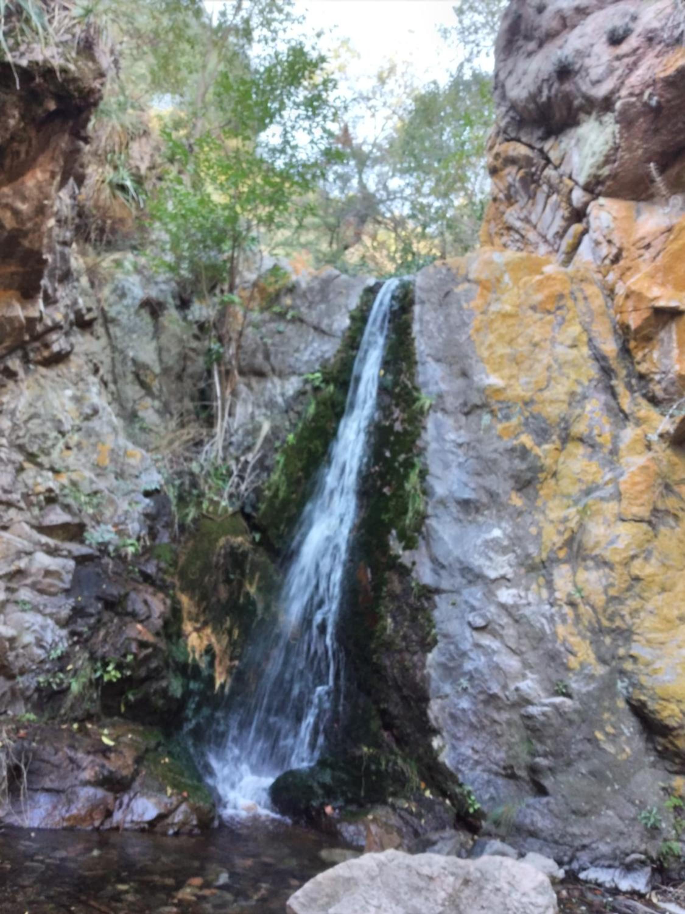 Altos del Pucara Piscina Climatizada vista a las sierras juegos Huerta Orgánica
