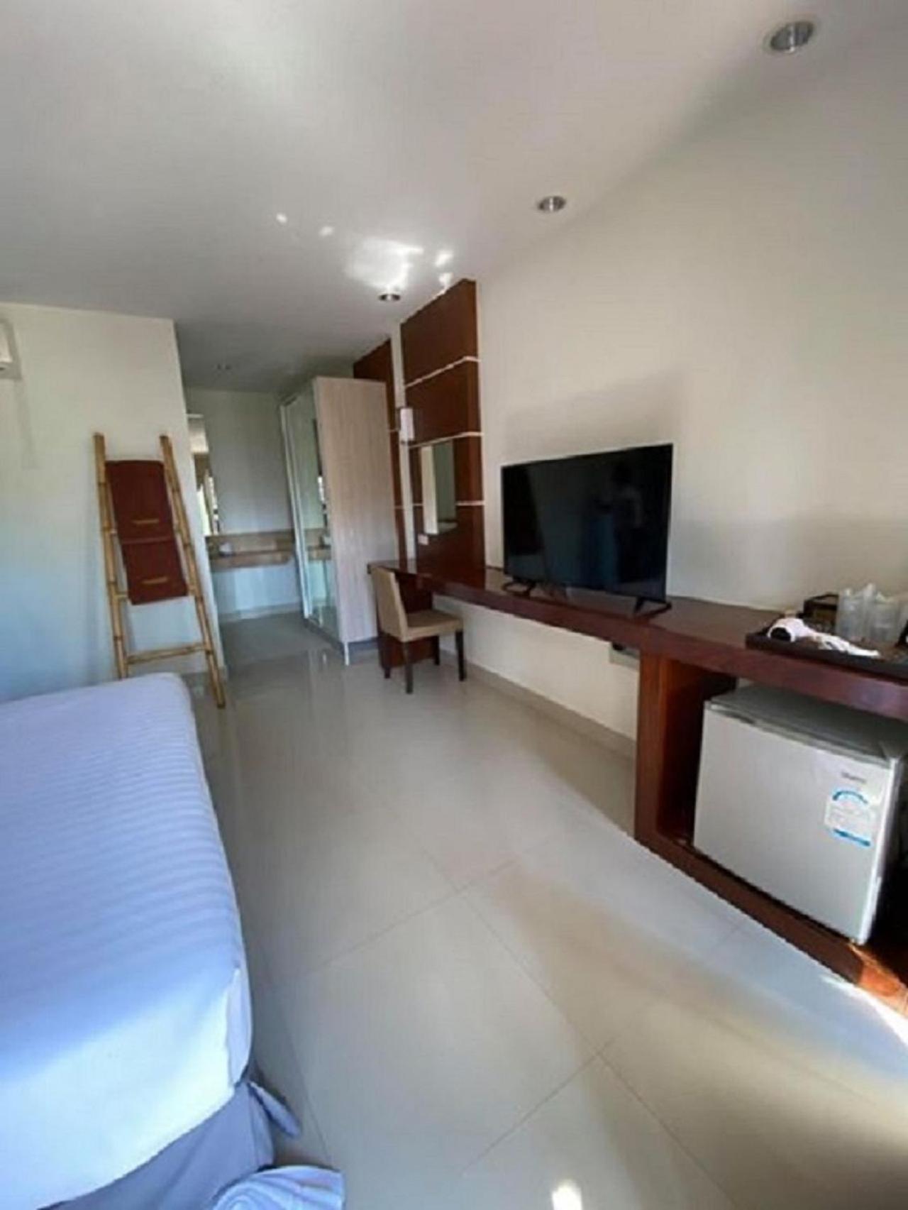 Sunset Beach Villas