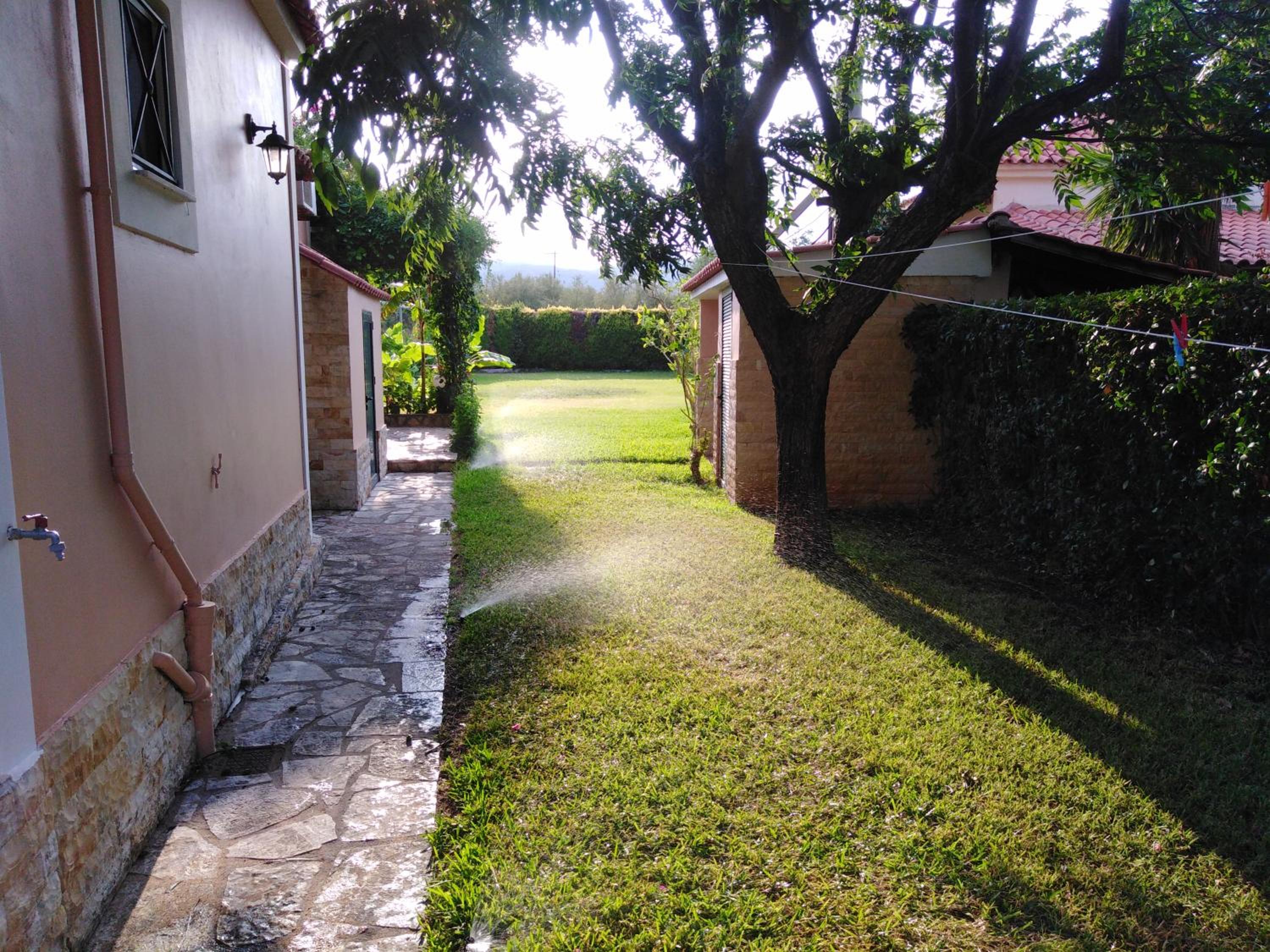Golden sea villa (30 meters from the sea)