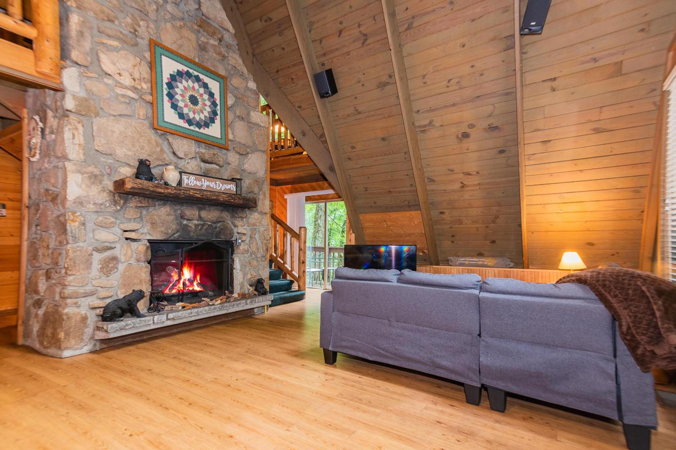 Smoky Bear Hideaway