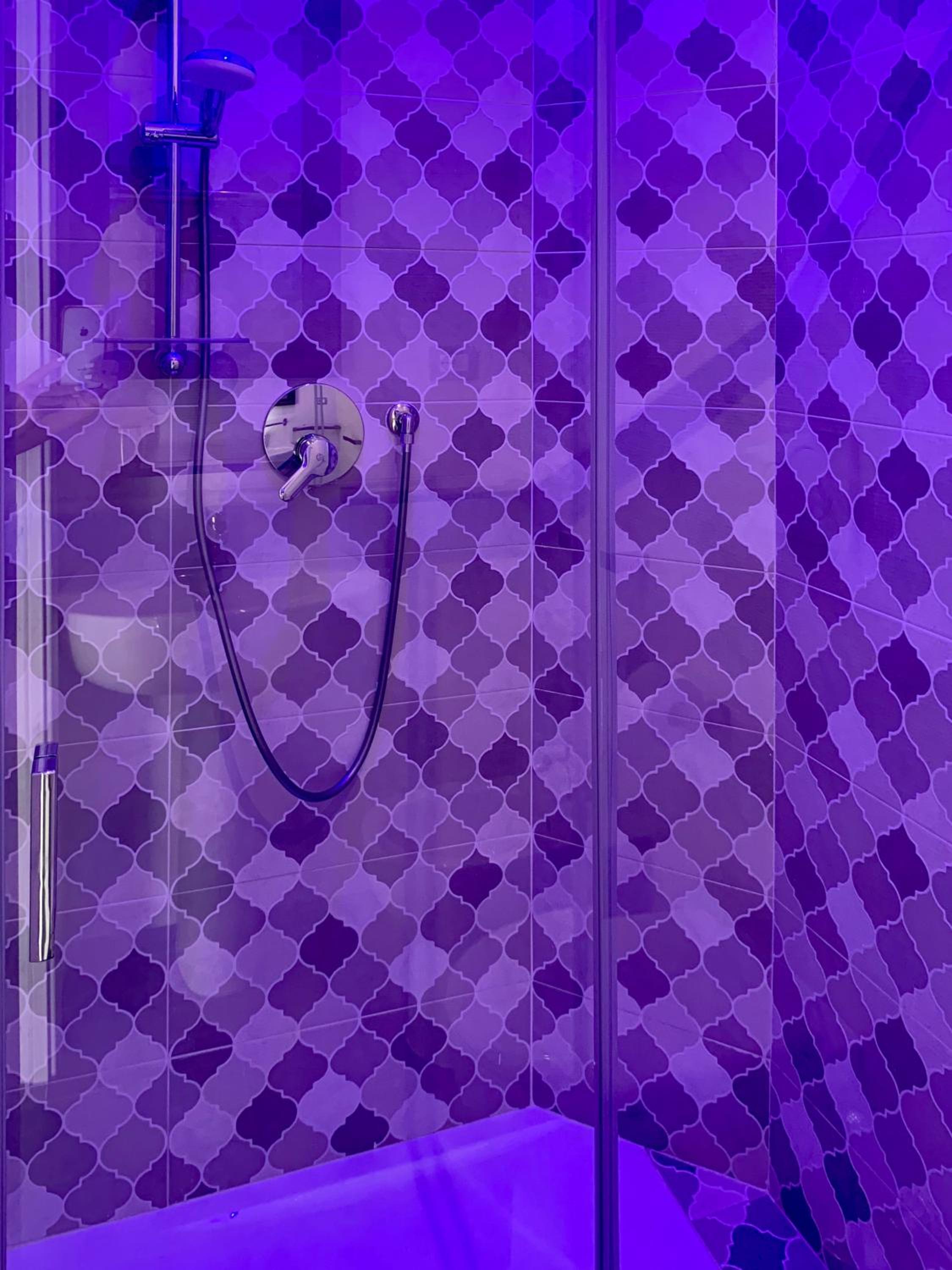 4 Vatican Rooms en Rome — bathroom