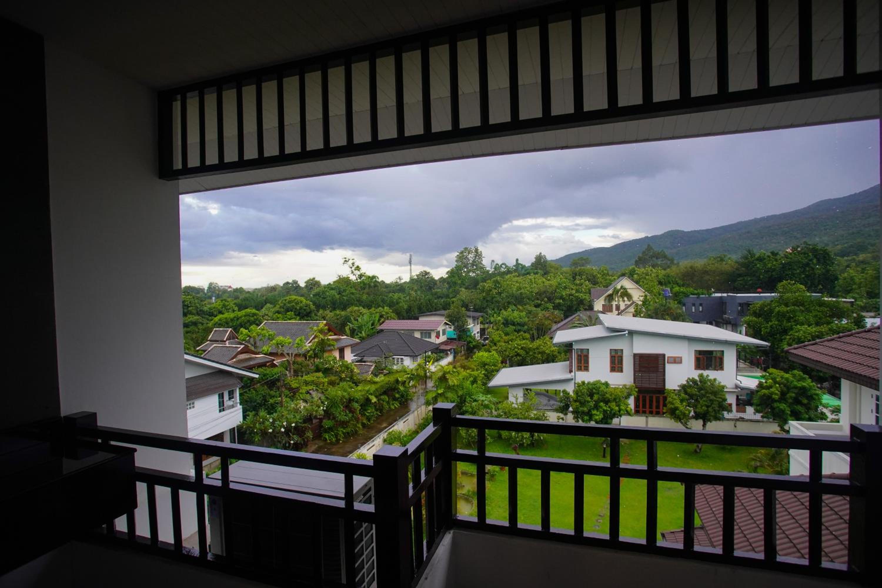 Sang Serene House