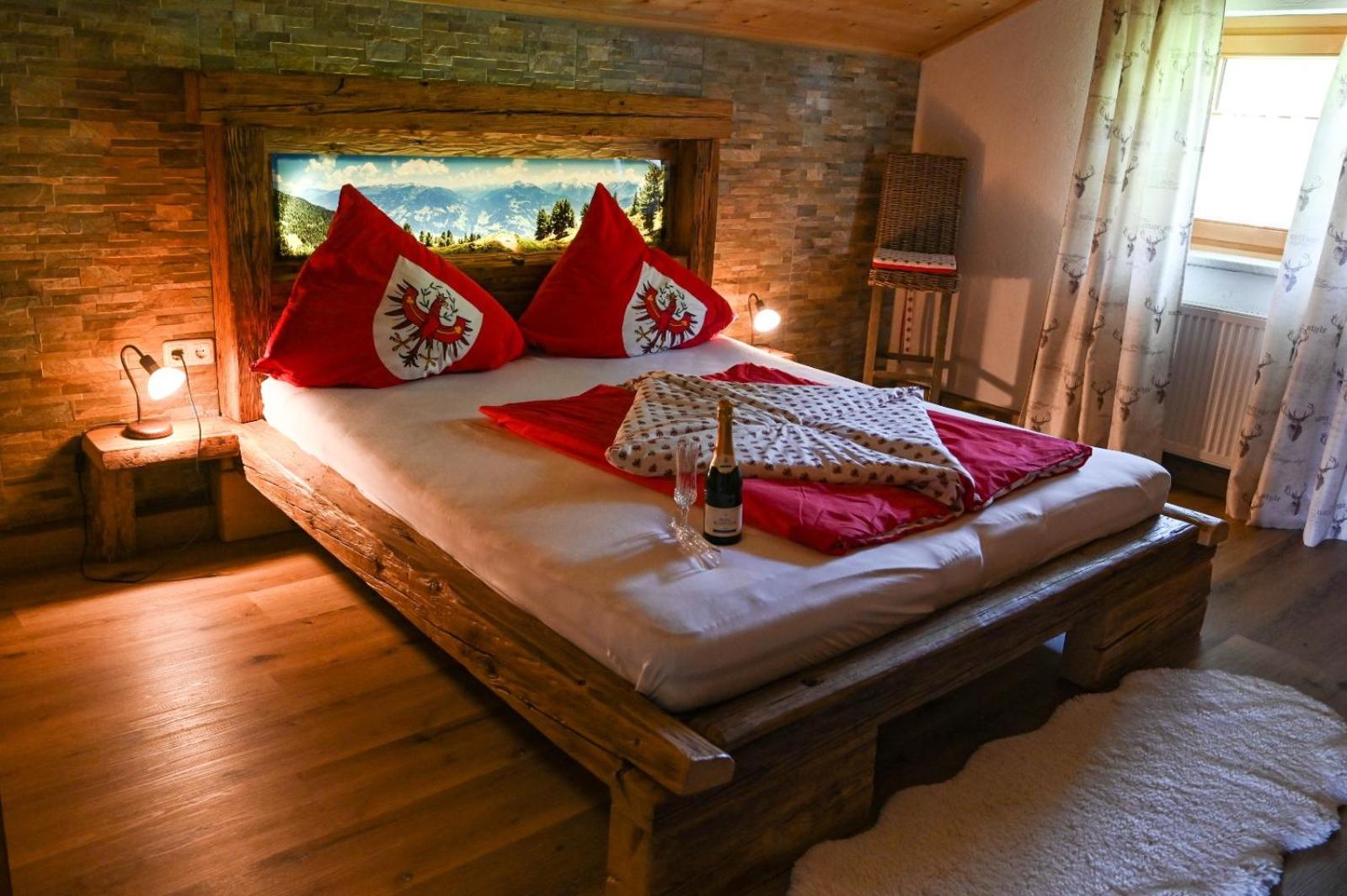 Ferienhaus Schneiderhäusl Zillertal view 5