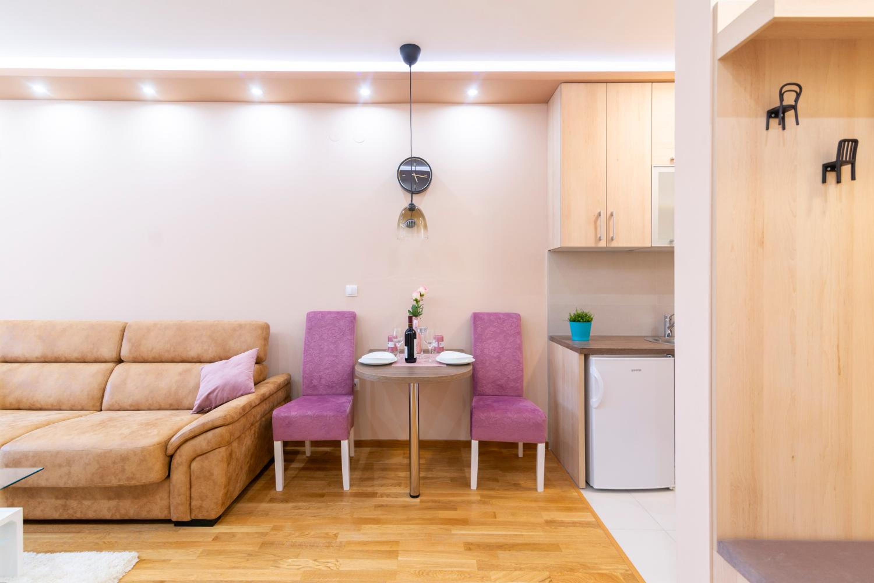 Mili Lux Apartman view 4
