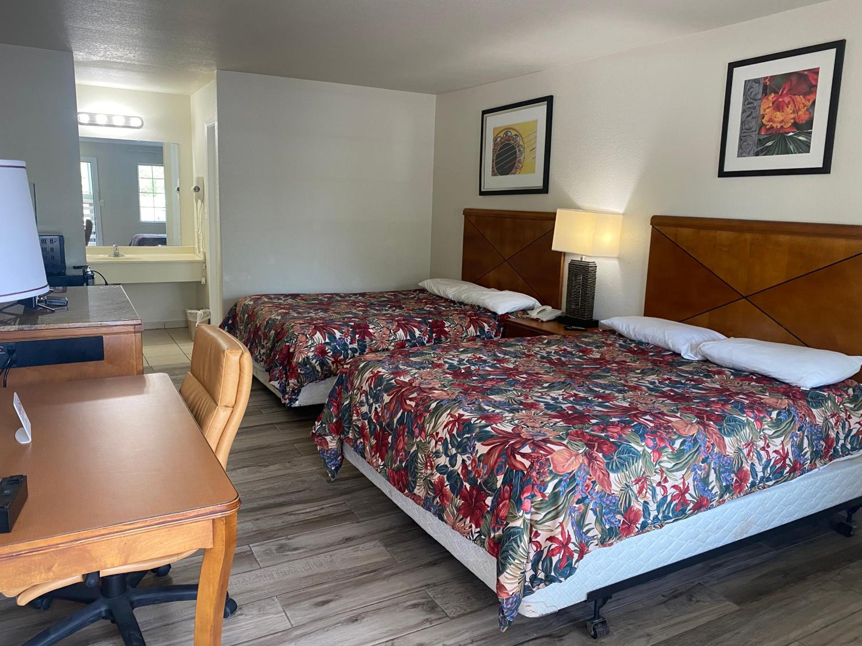 Cedar Creek Inn - Property Image 12