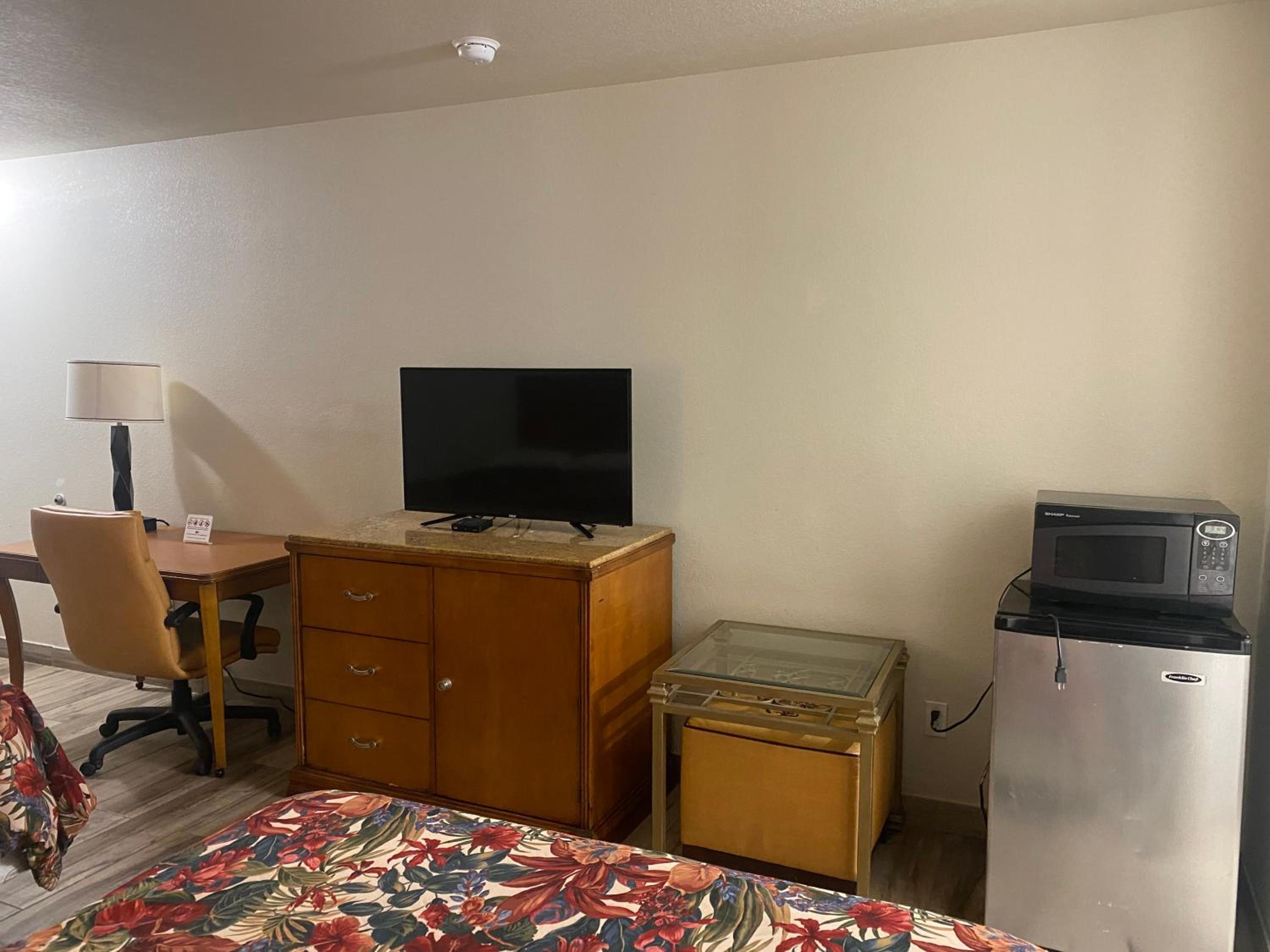 Cedar Creek Inn - Property Image 6