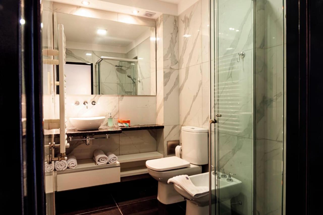Magna Suites