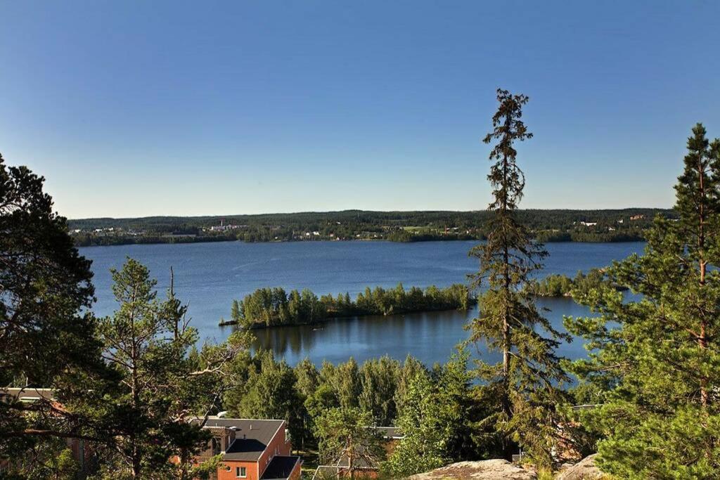 ✭Huippuvarusteltu Luksuskoti, Sauna, Ilmainen pysäköinti✭ view 4
