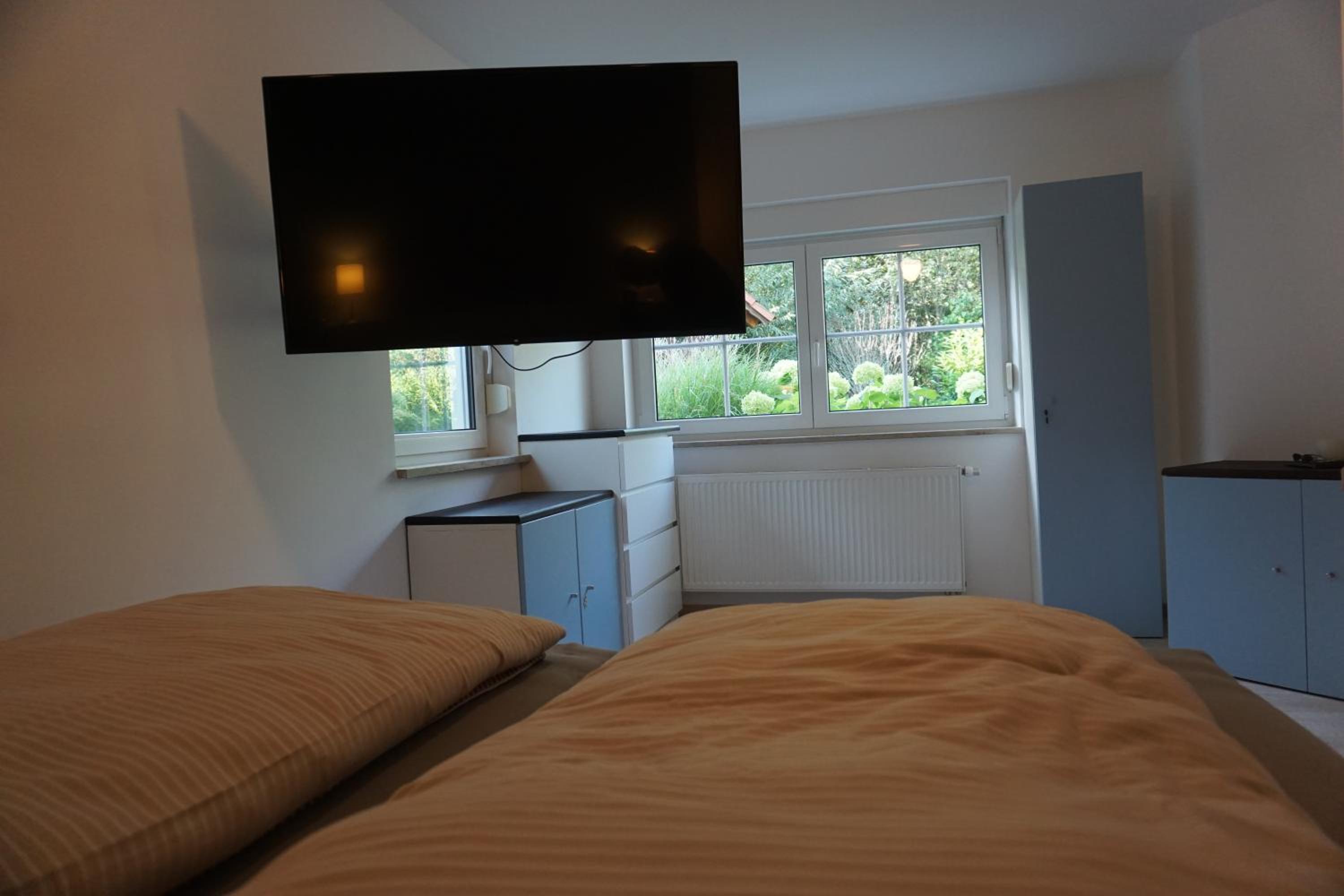 FW An der Roth en Roth — hotel room
