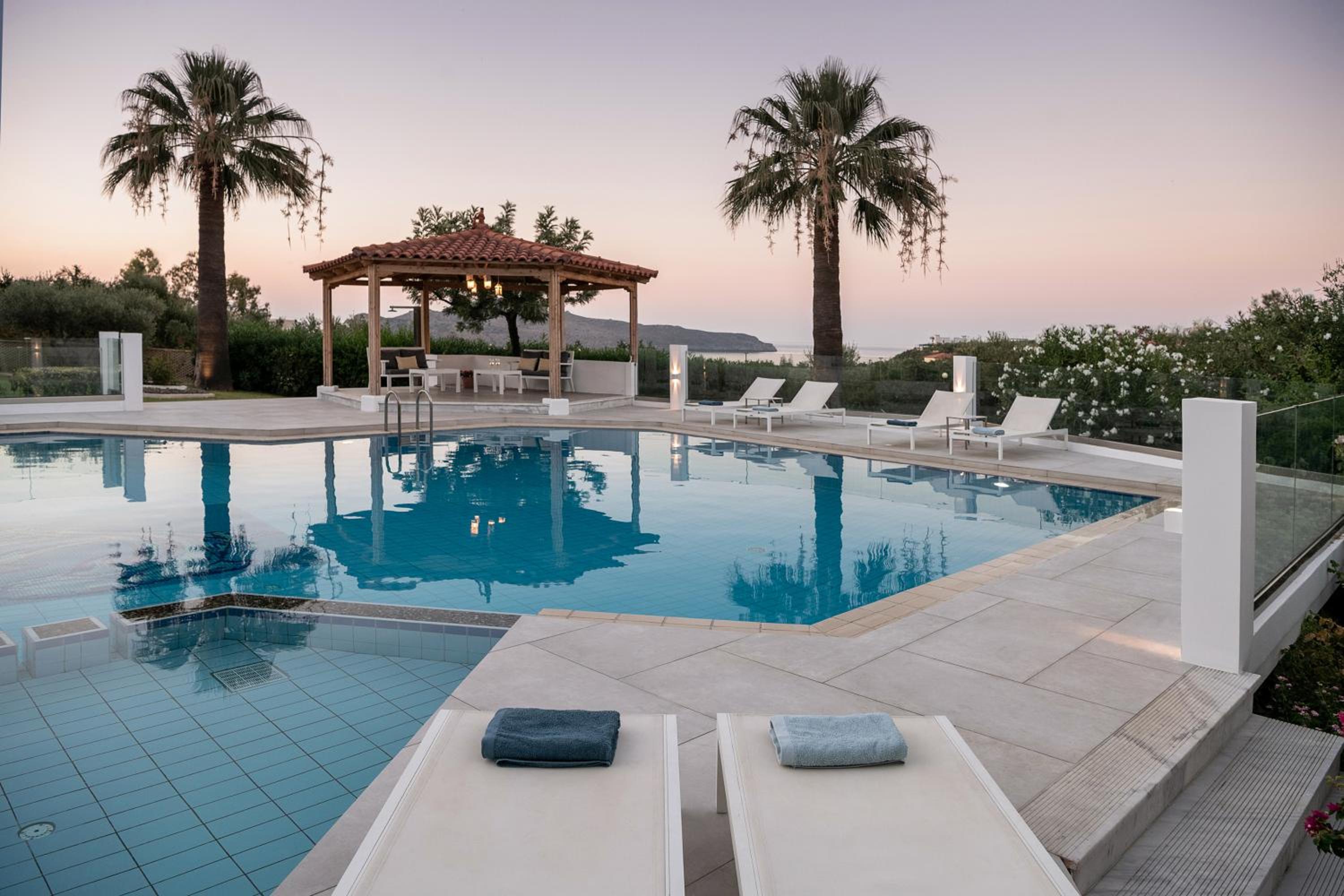Villa Life view 3