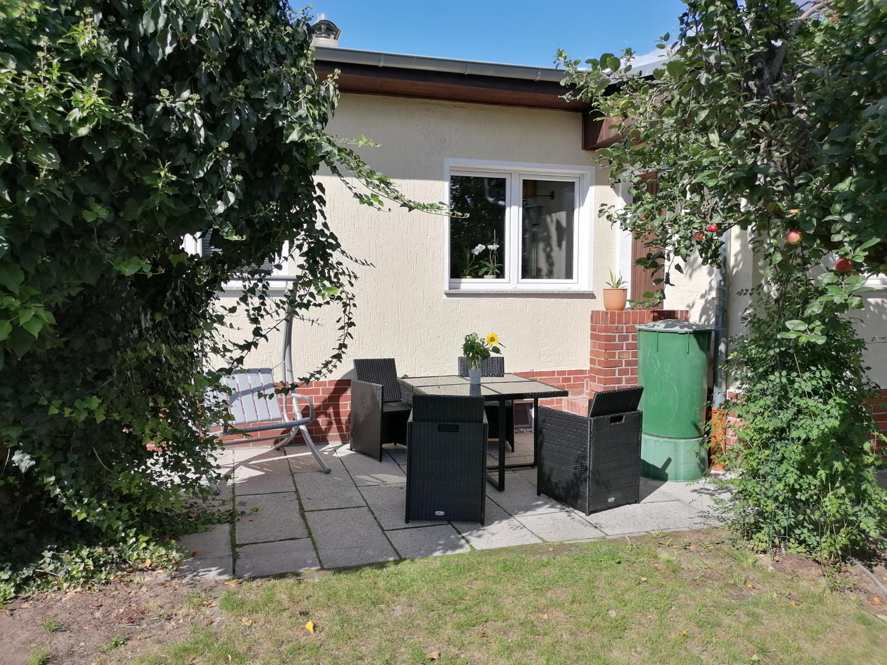 Ferienhaus am Rand von Berlin - keine Monteursunterkunft view 3