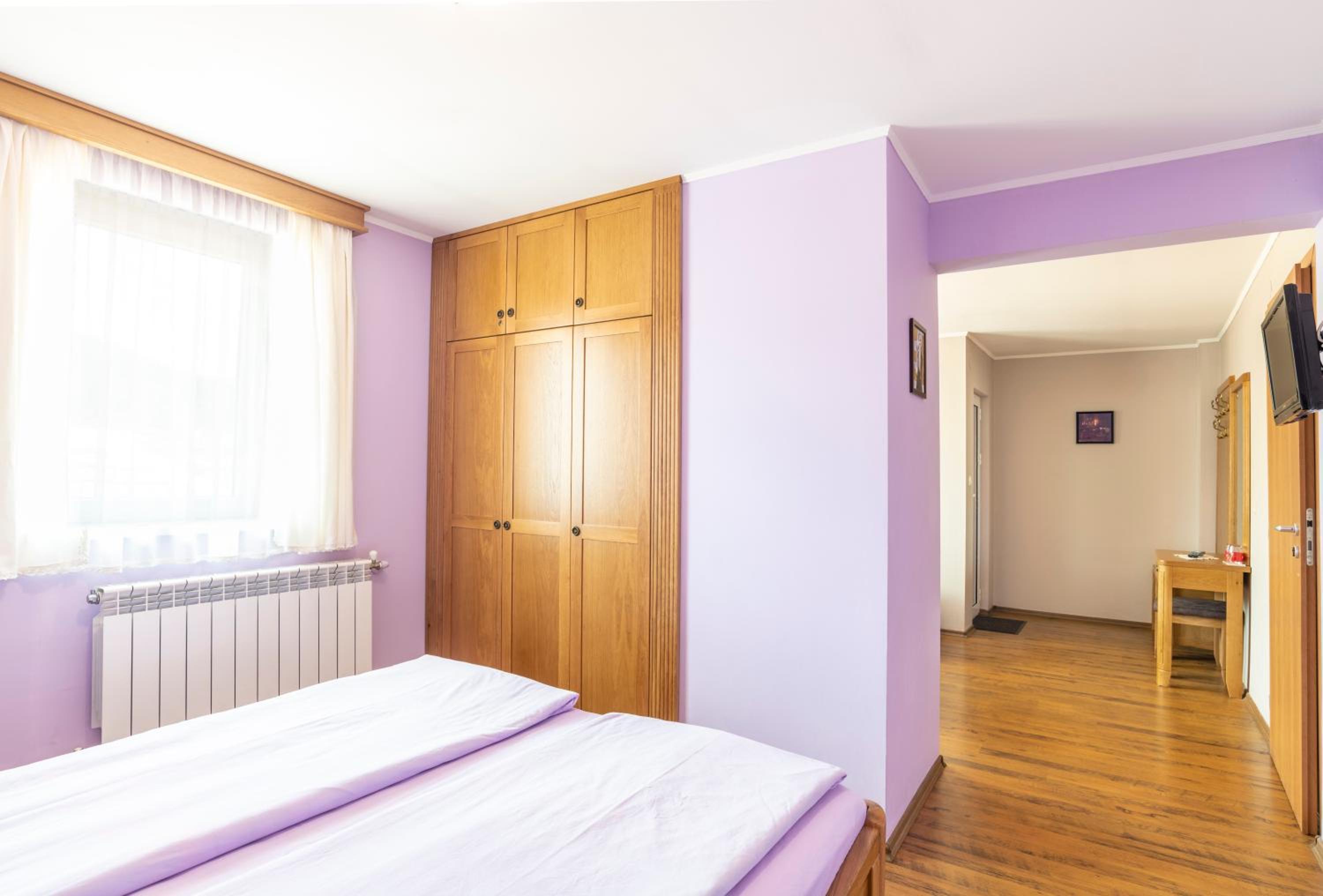 Guest House Roden Dom