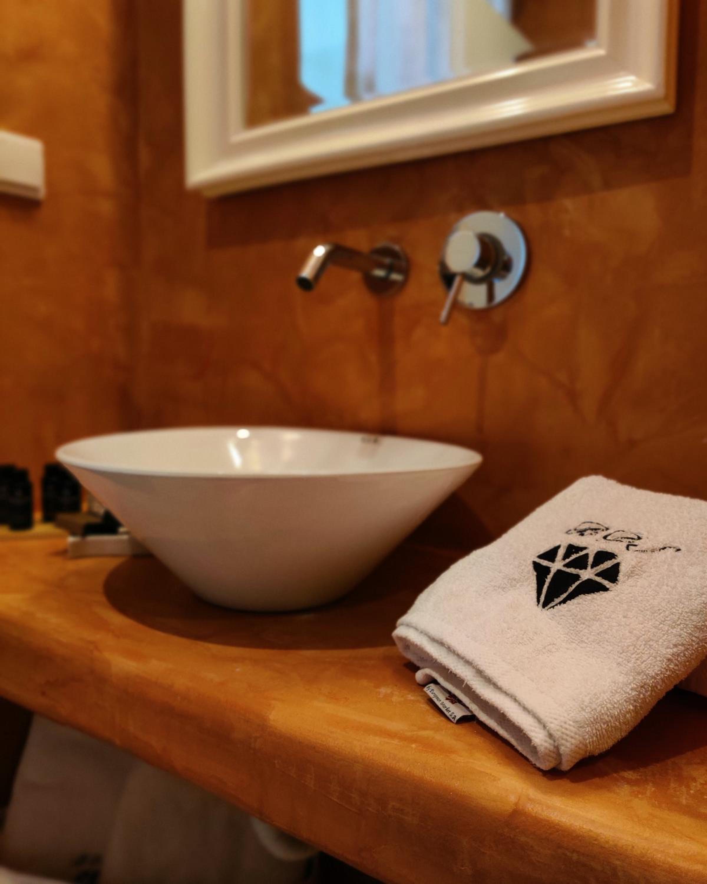 Black Diamond Suites photo 4