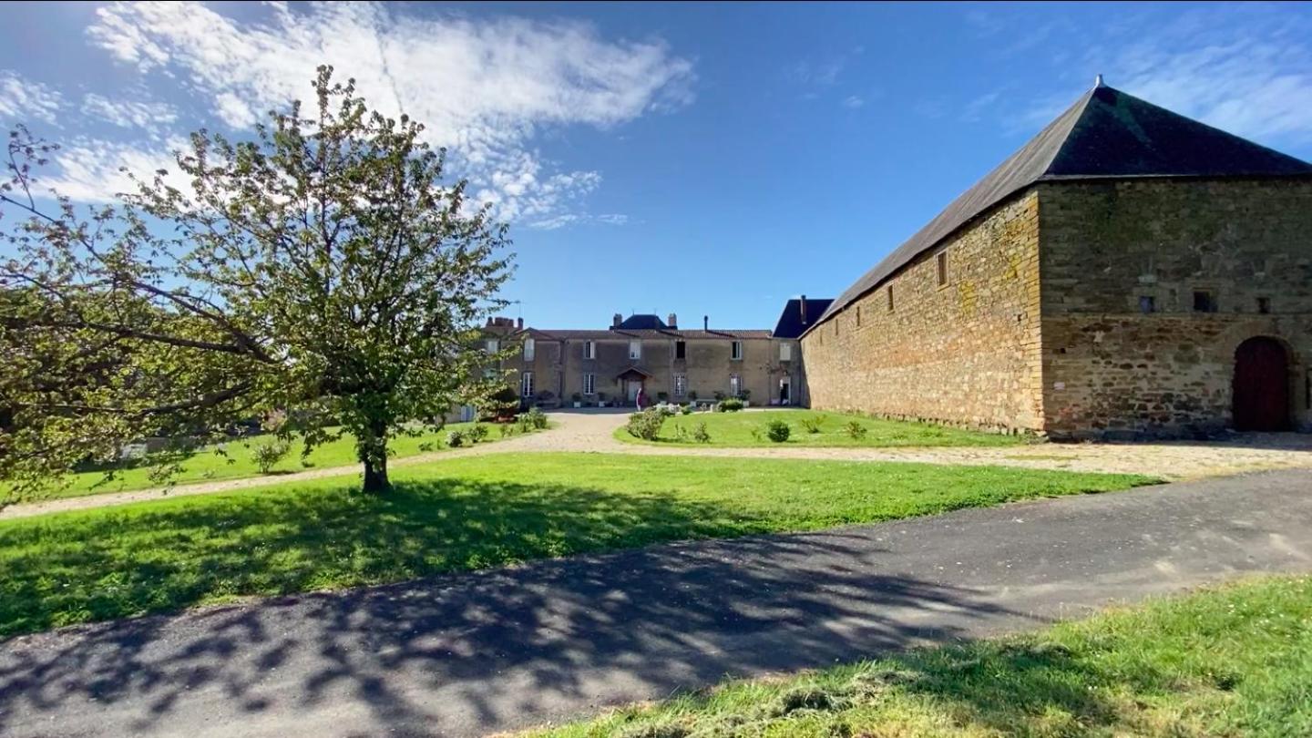 Château du Parc Soubise en Vendée view 2