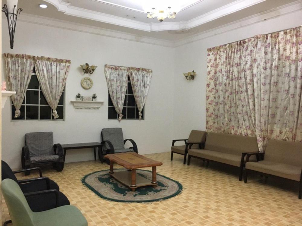 Seribu 1 Homestay 3 Rooms photo 5
