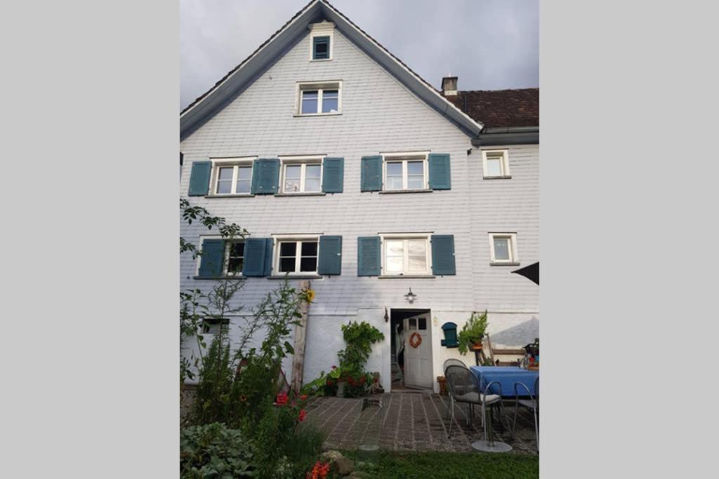 Ferienwohnung am Hatler Brunnen