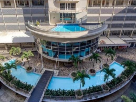 Luxurious Beach Apartment - The Sails view 2