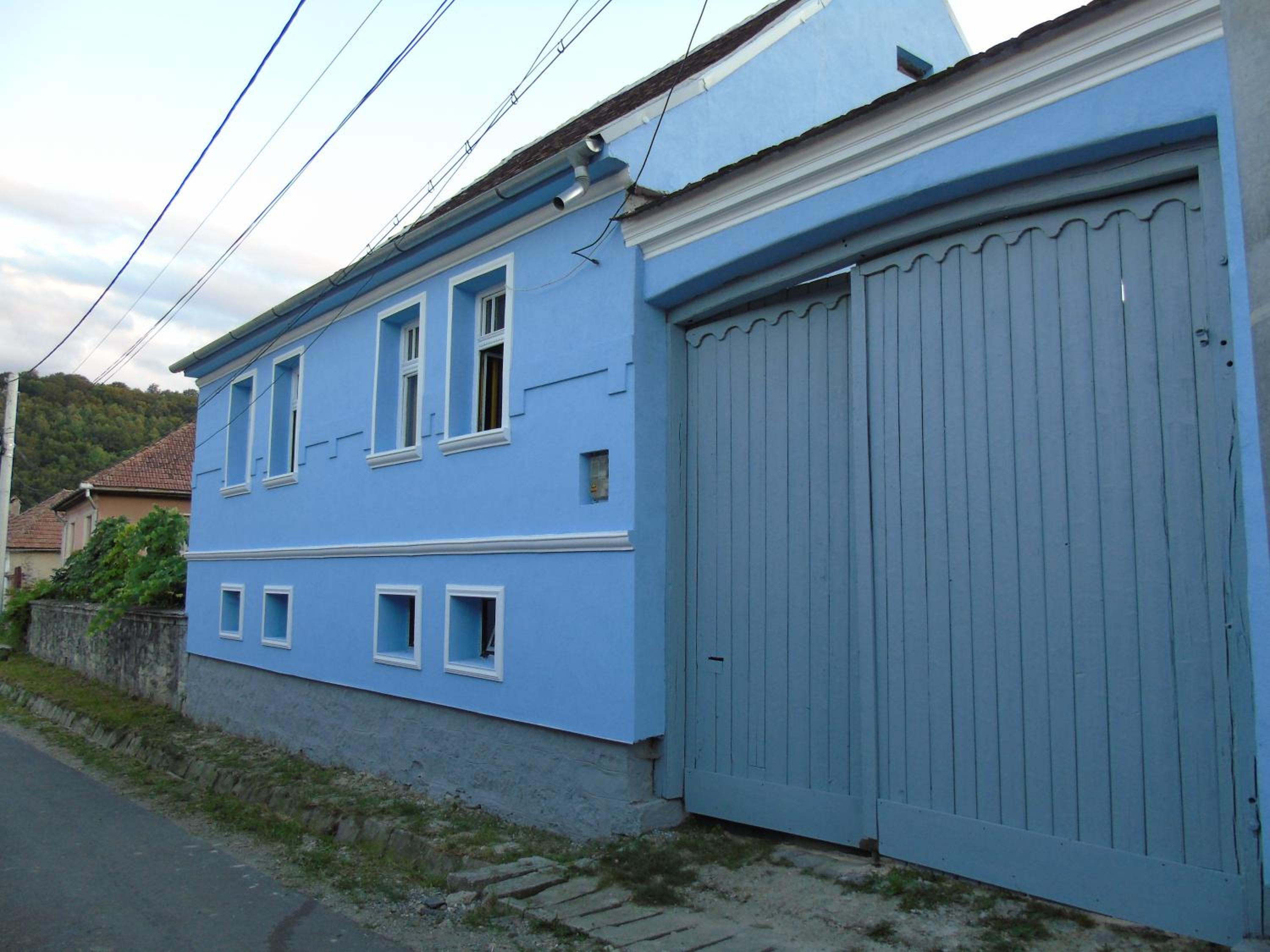 Photo 33