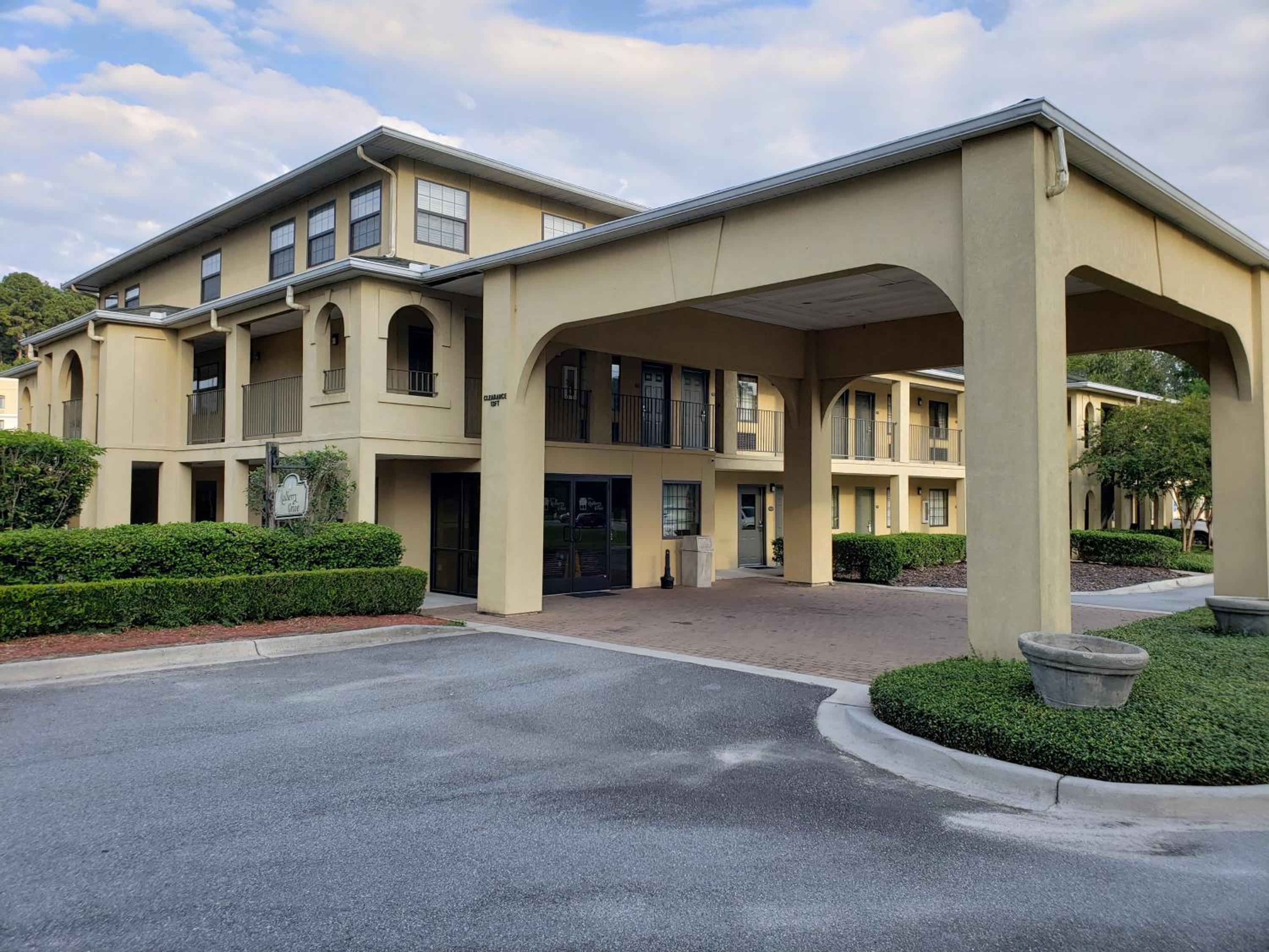 Ridgeland Vacations - Inn at Mulberry Grove - Property Image 2