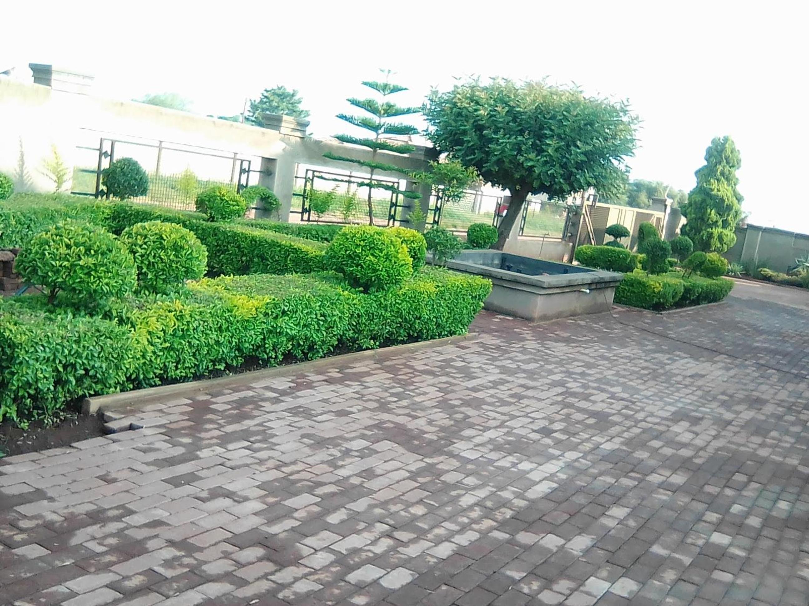 Kingdoms Place Guesthouse view 4