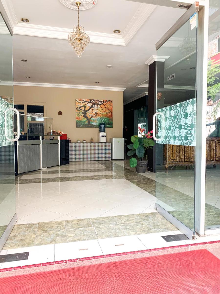hotel reception