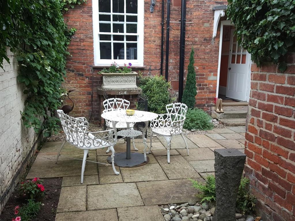 The Red House Guest House