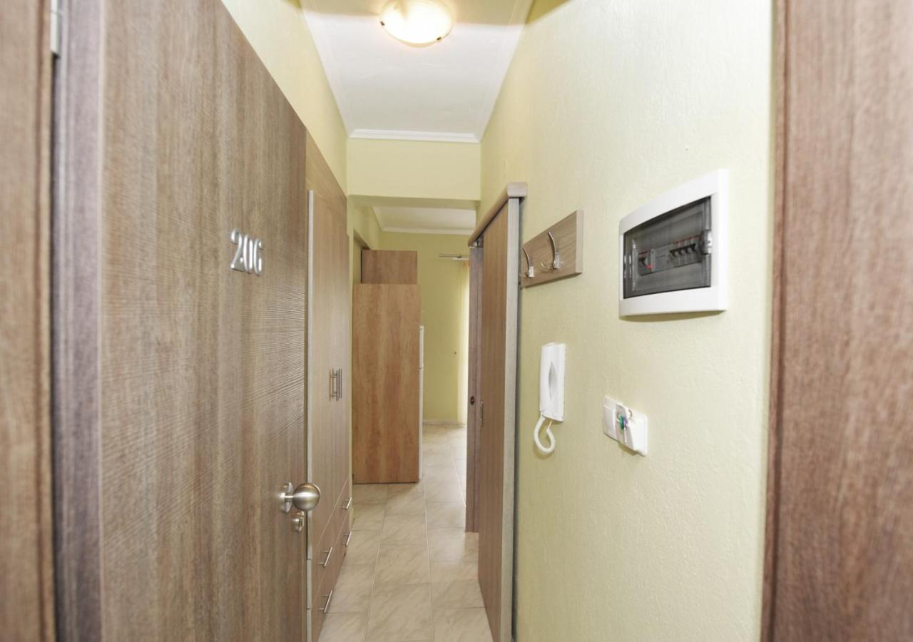 Photo 48