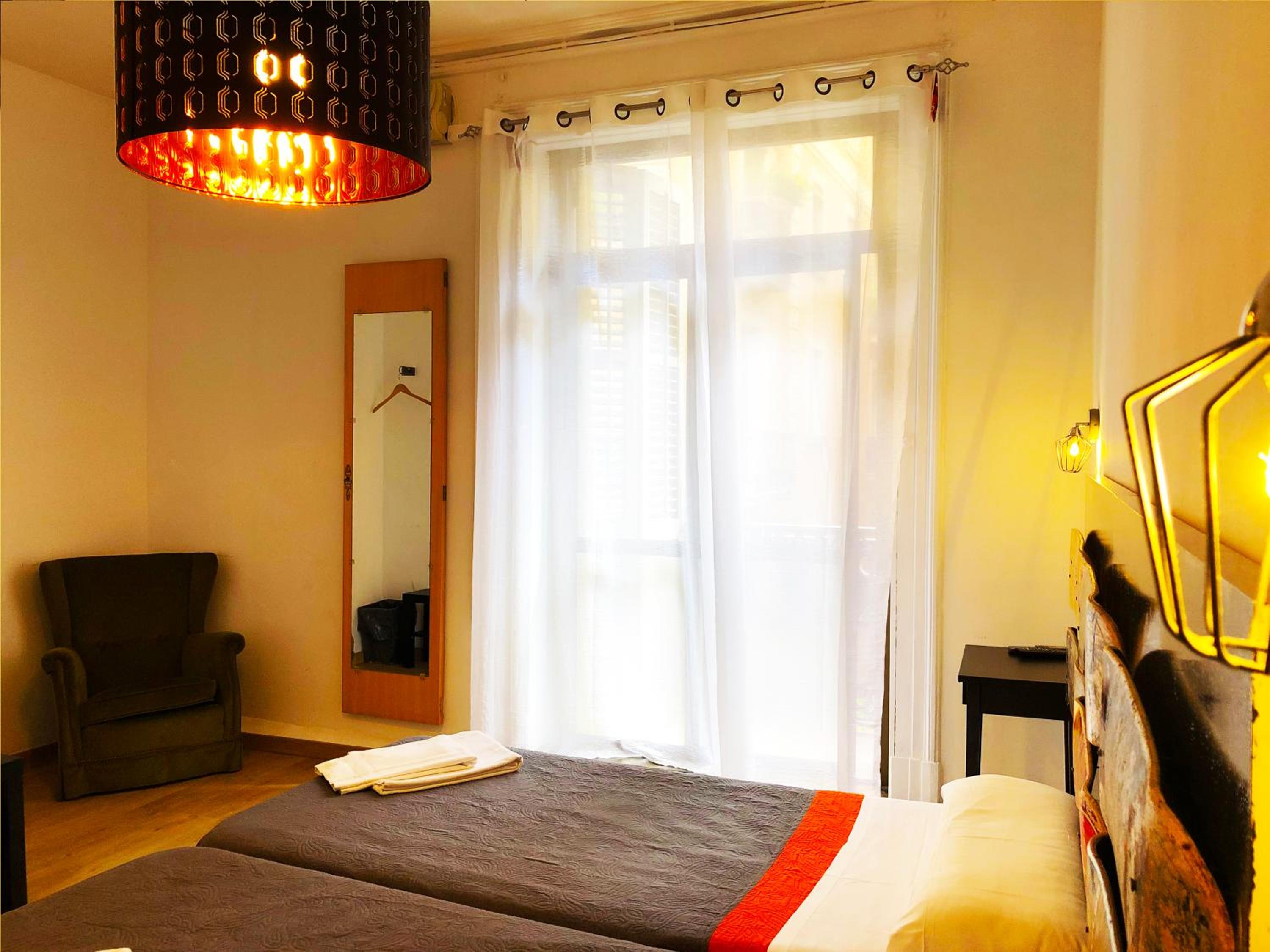 hotel room