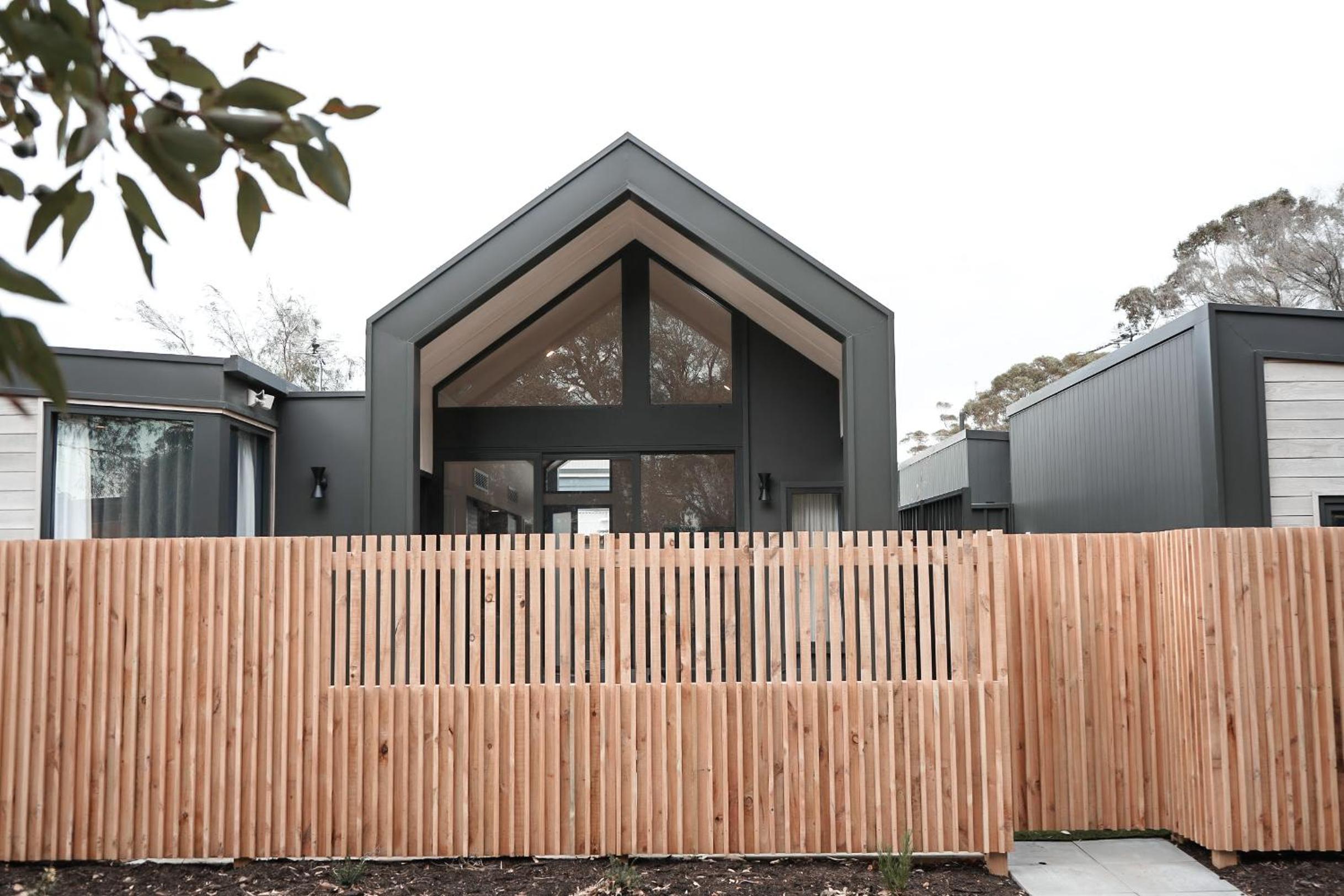 Hotel Melo Studios - Image 1