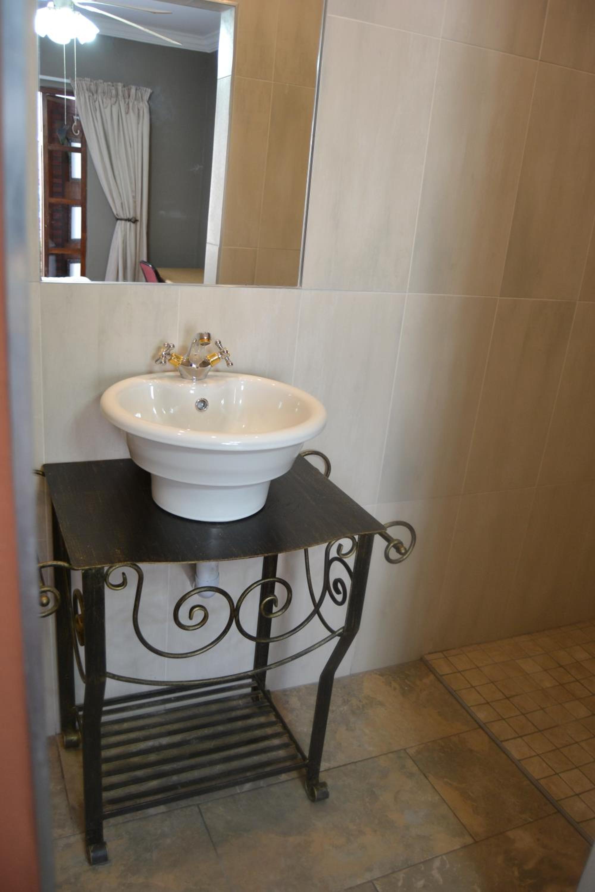Dara Guest House