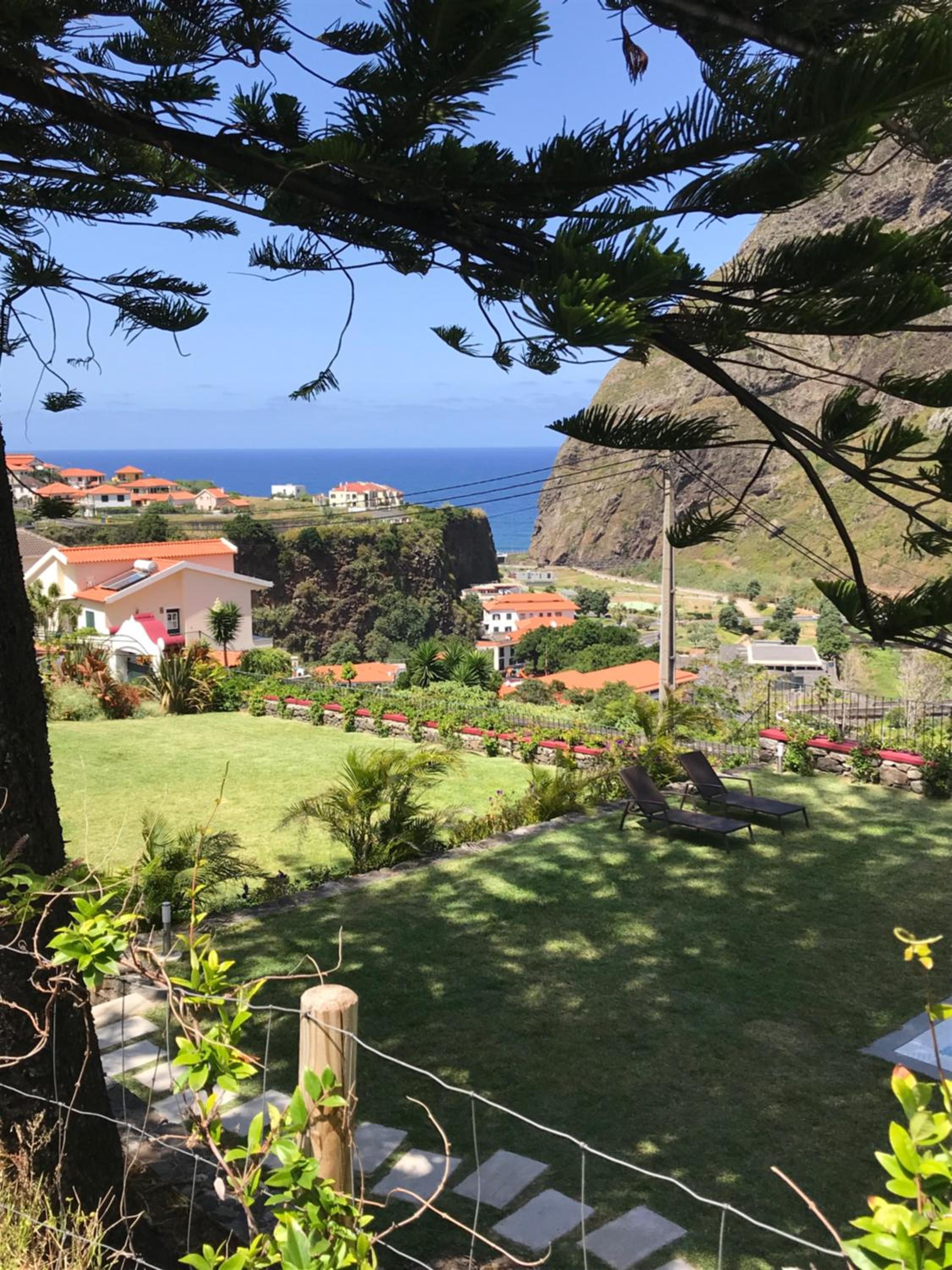 Casa Oliveira Esmeraldo - Guest Houses view 2