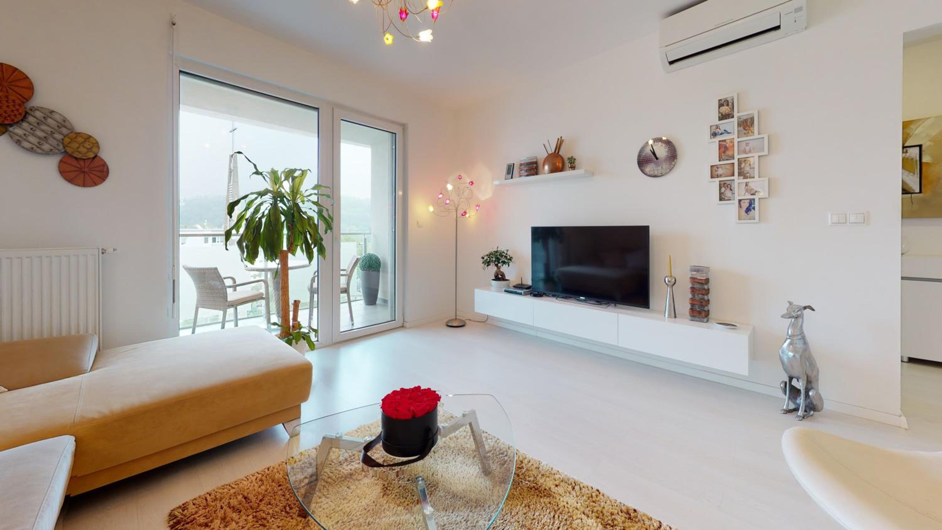 BIBI Apartment Piešťany City Centre & SPA view 4