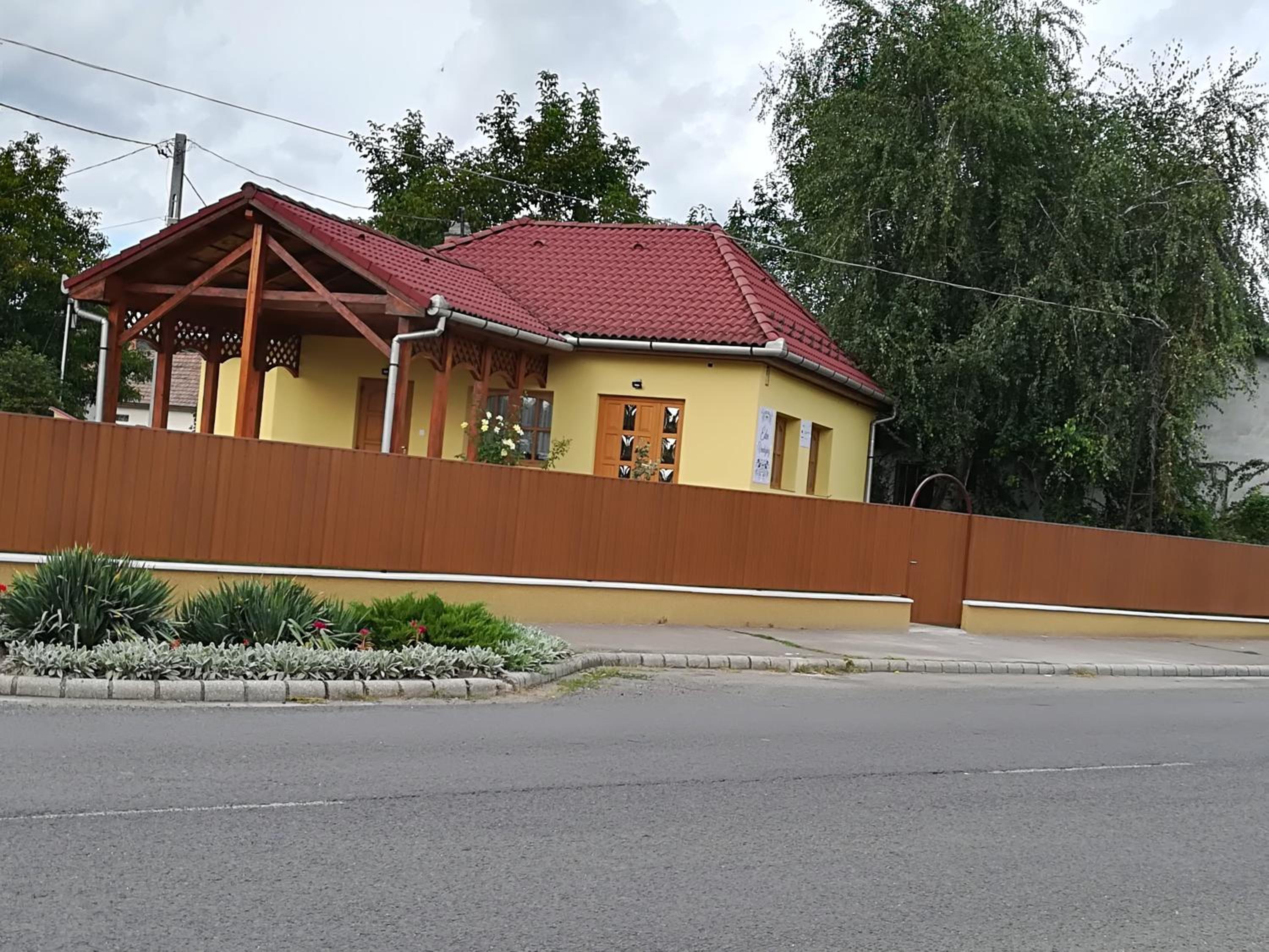 Éden Vendégház view 2