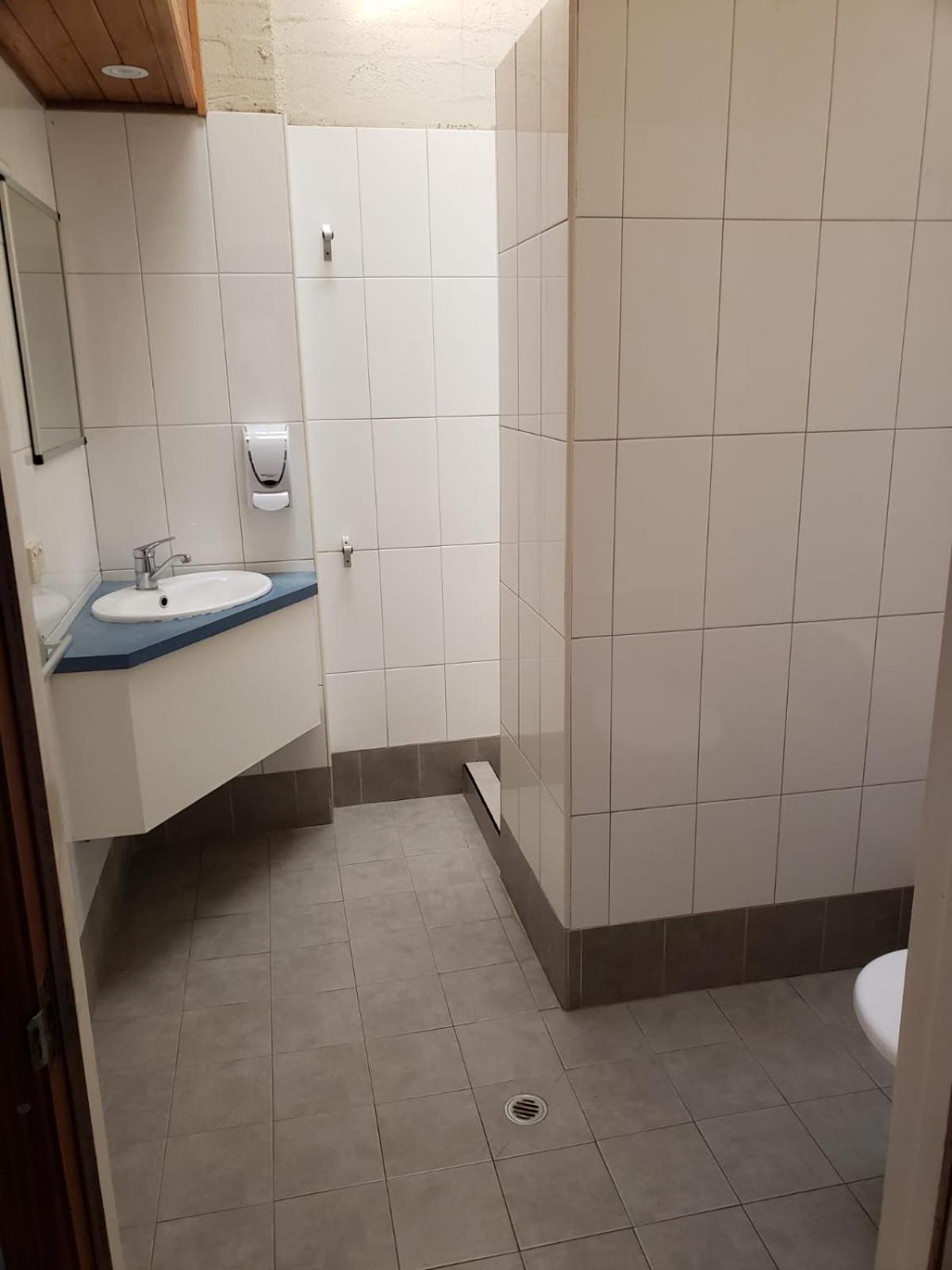 Aquarius Backpackers Resort