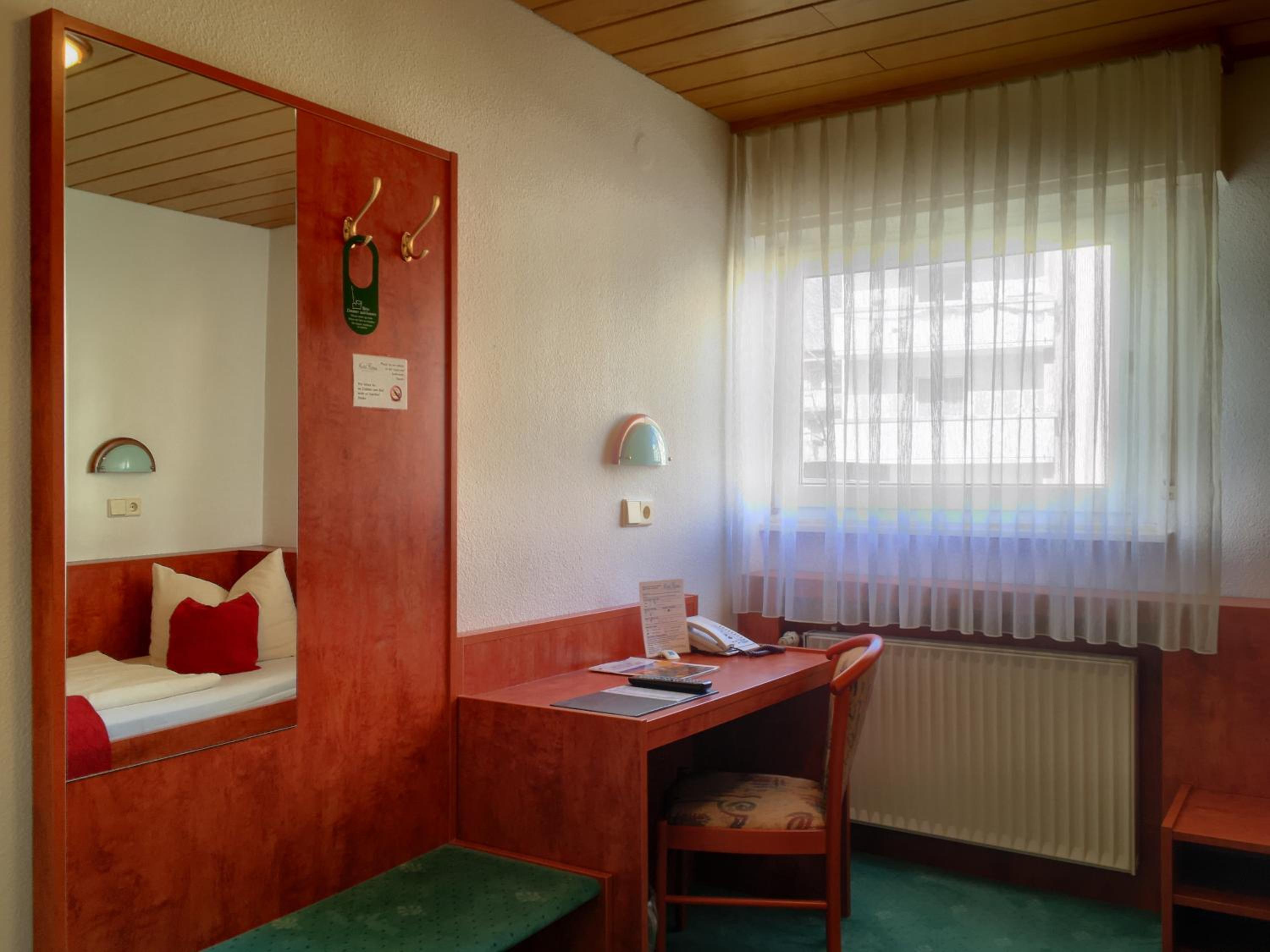 Offenbach Vacations - Hotel Hansa - Property Image 1