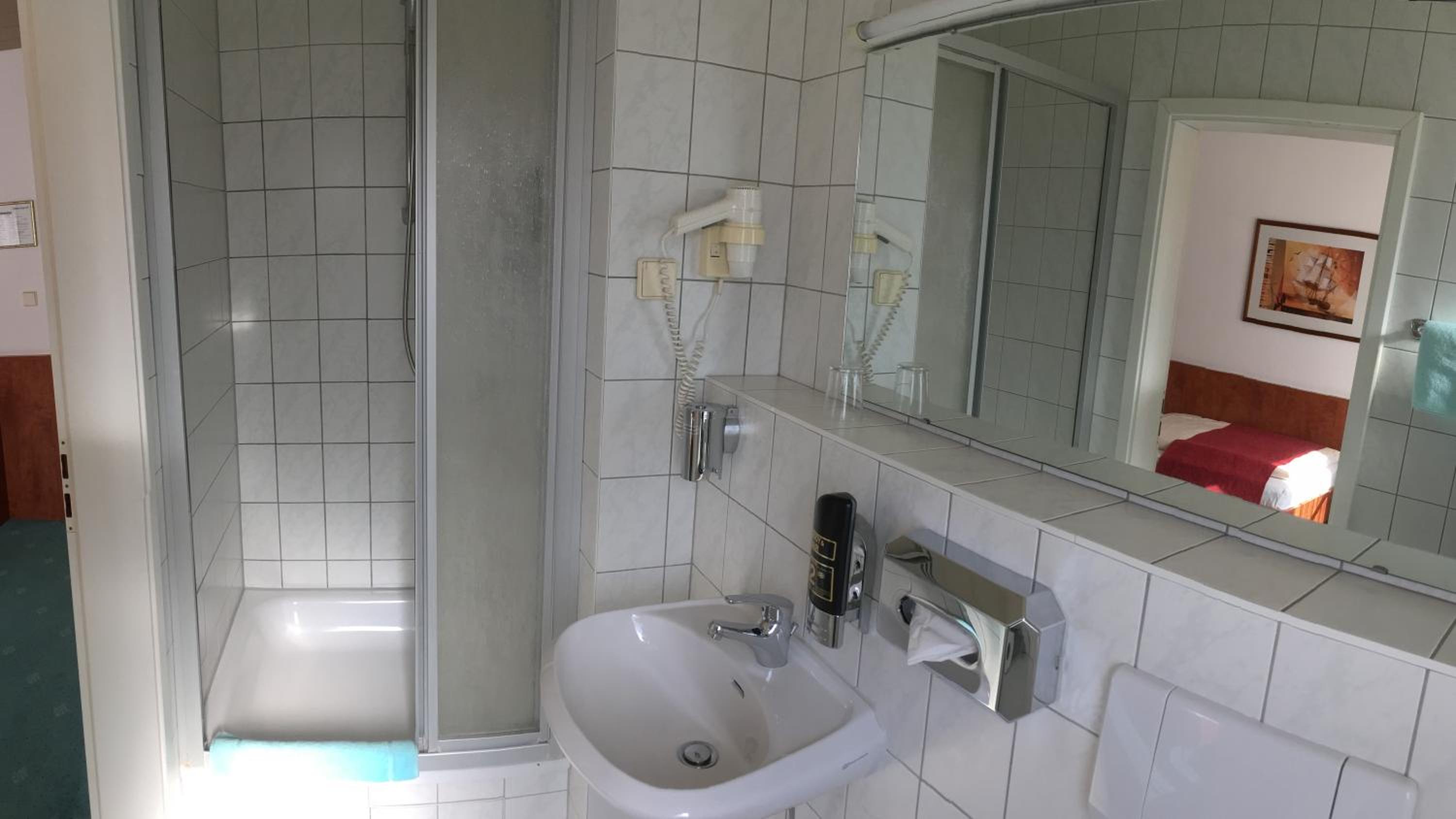 Offenbach Vacations - Hotel Hansa - Property Image 13