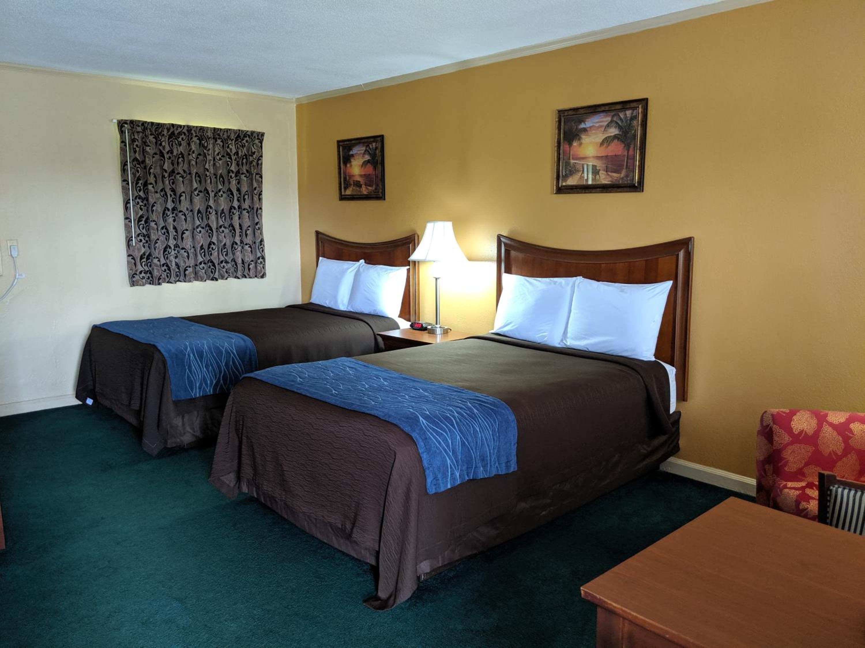 Cheerio Inn - Glennville - Property Image 3