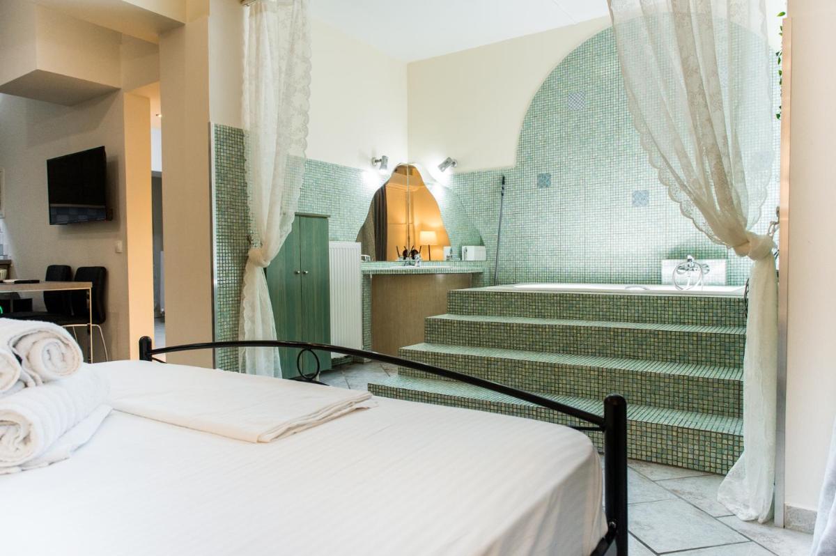 Luxury Apartments in Skg photo 2