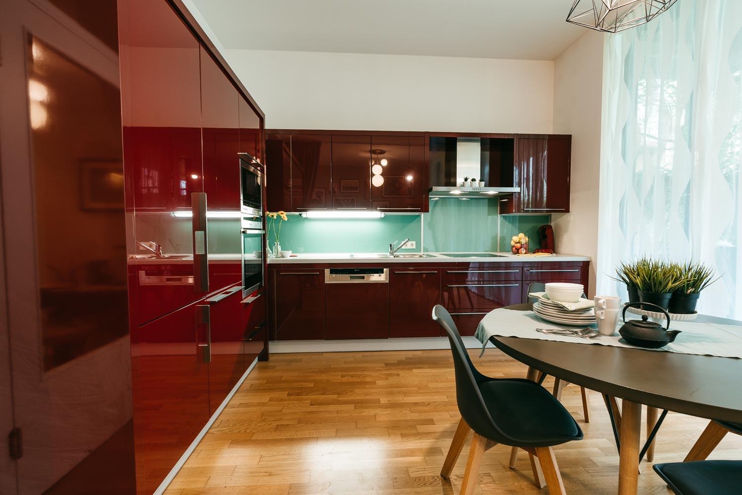 Luxury Downtown Appartement mit Garage