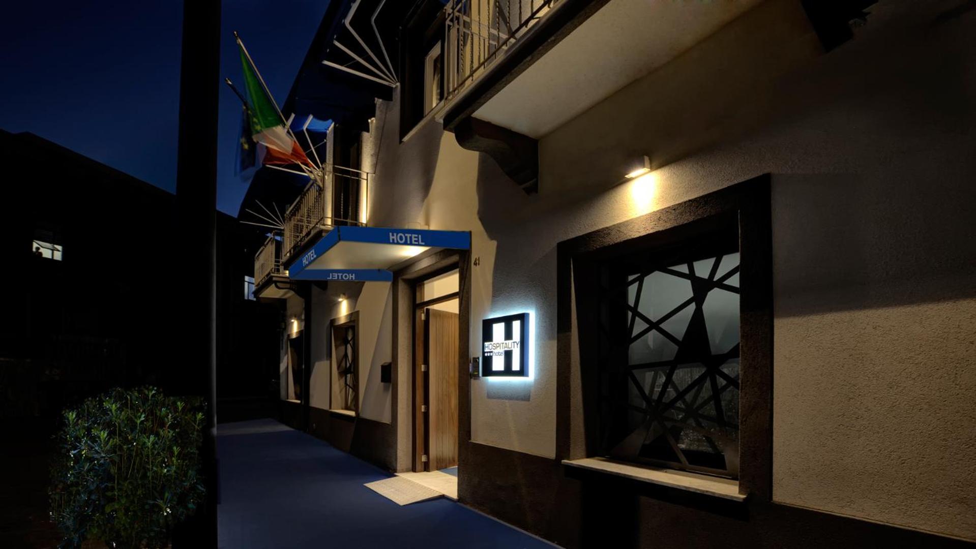 Hotel Hospitality Hotel - Image 1